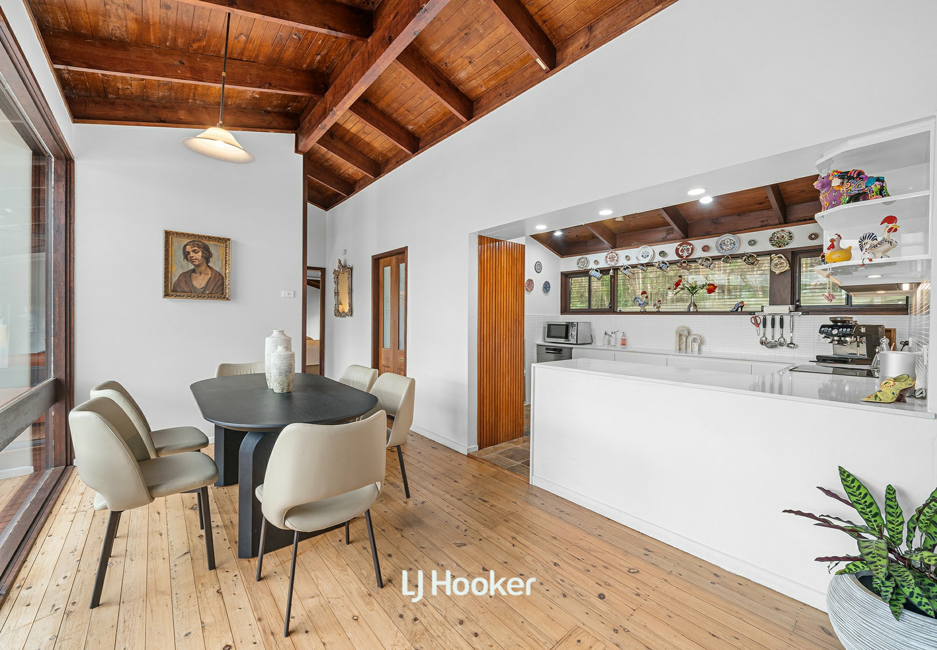 47 Craiglands Avenue — photo 7 of 17