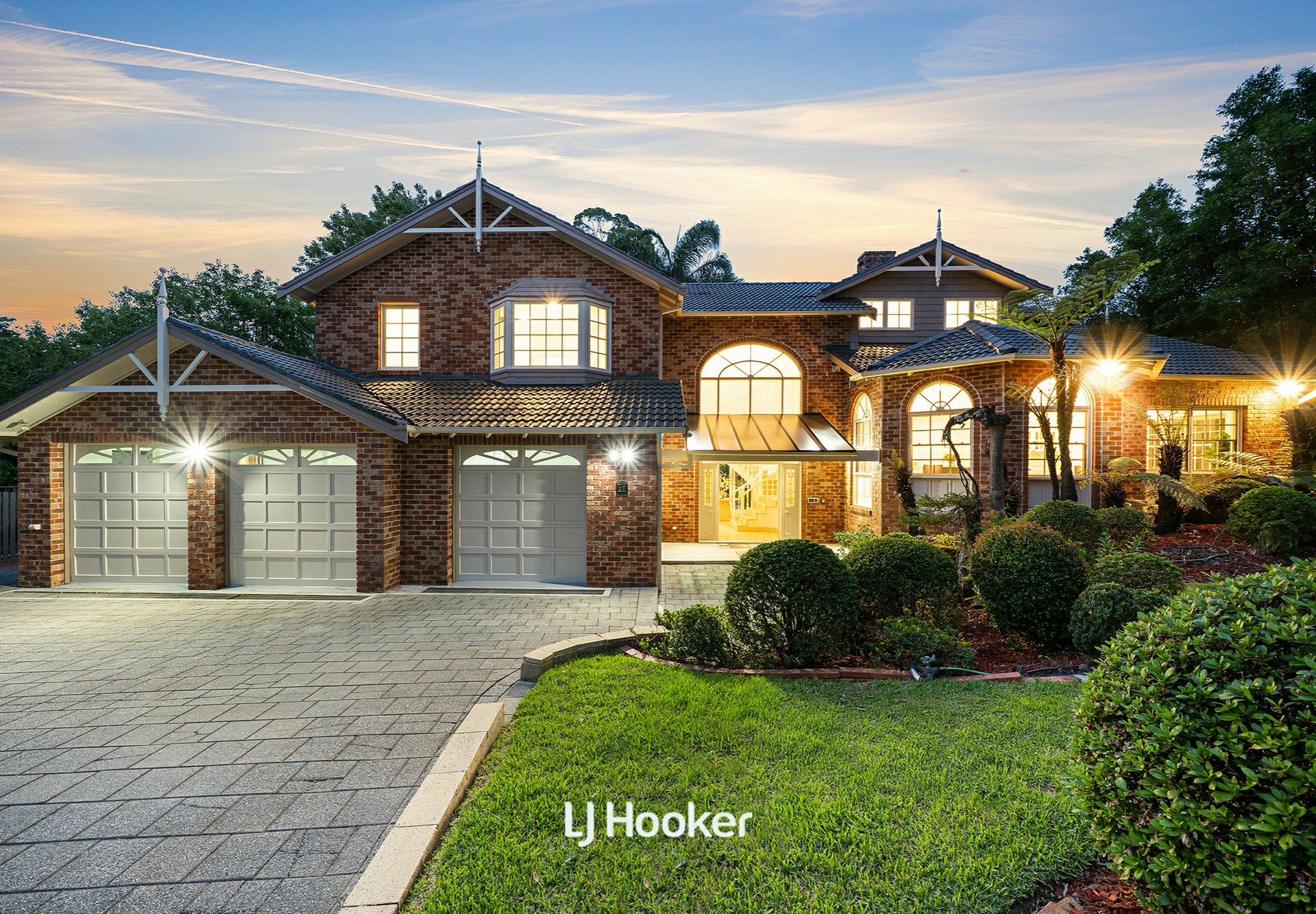 27 Cecil Street — photo from LJ Hooker Gordon