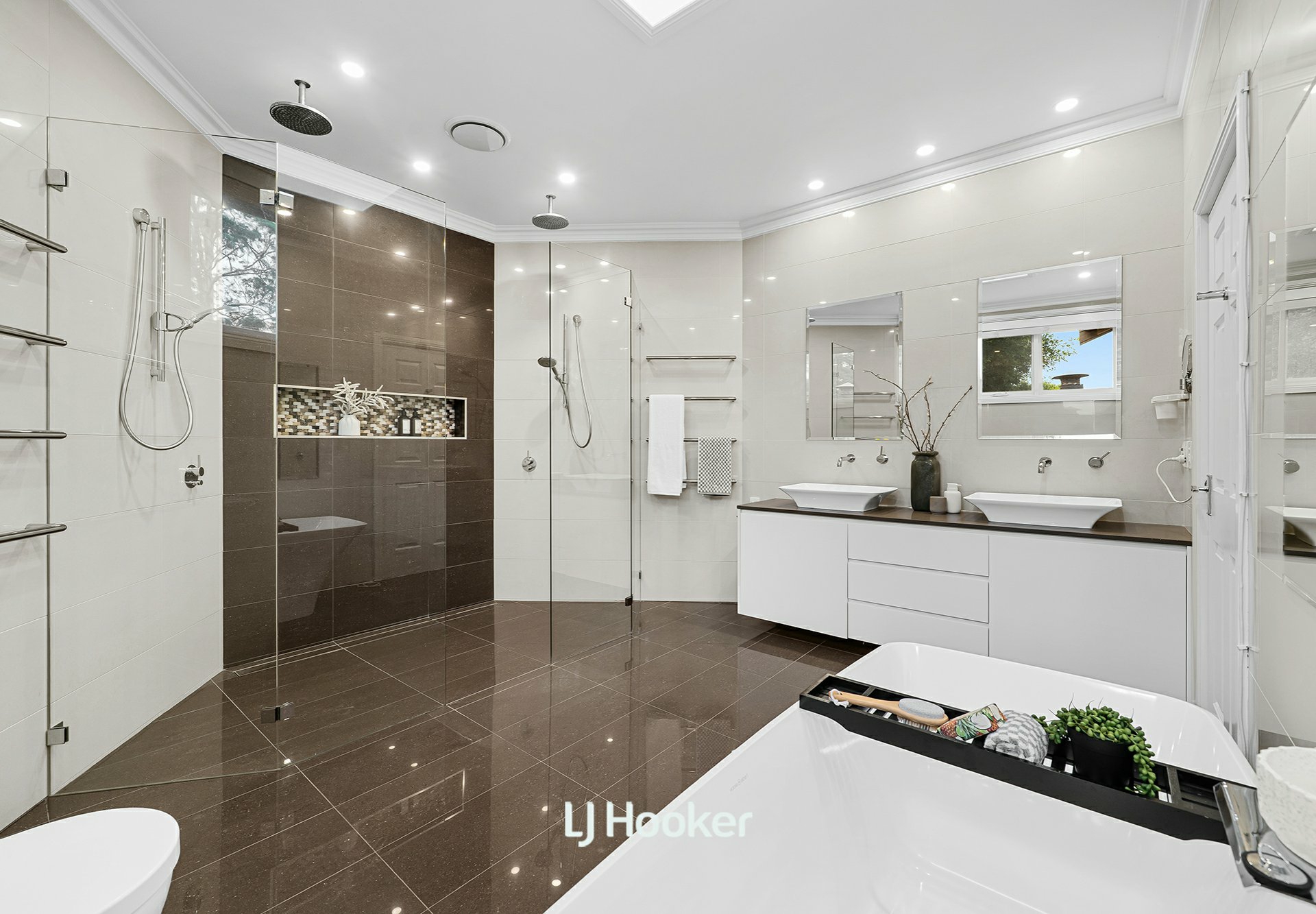 27 Cecil Street — photo 12 of 20