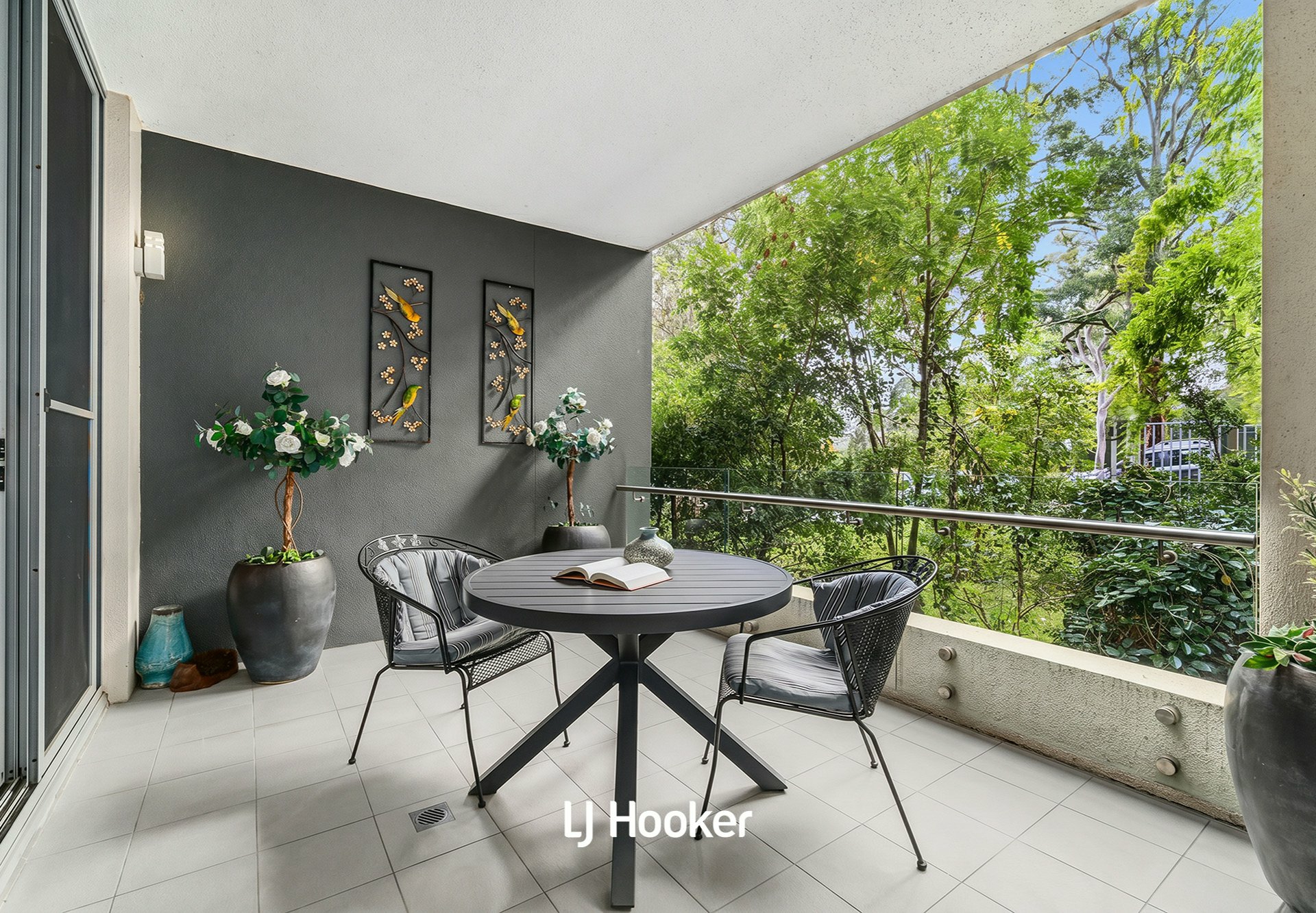 A306/6-14 Dumaresq Street — photo from LJ Hooker Gordon