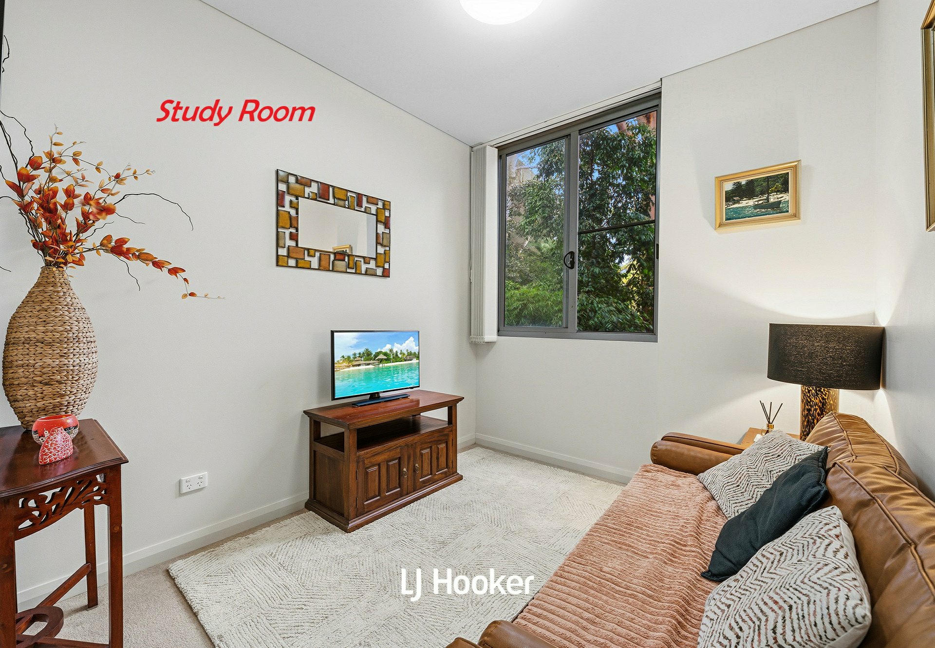 A306/6-14 Dumaresq Street — photo 2 of 10