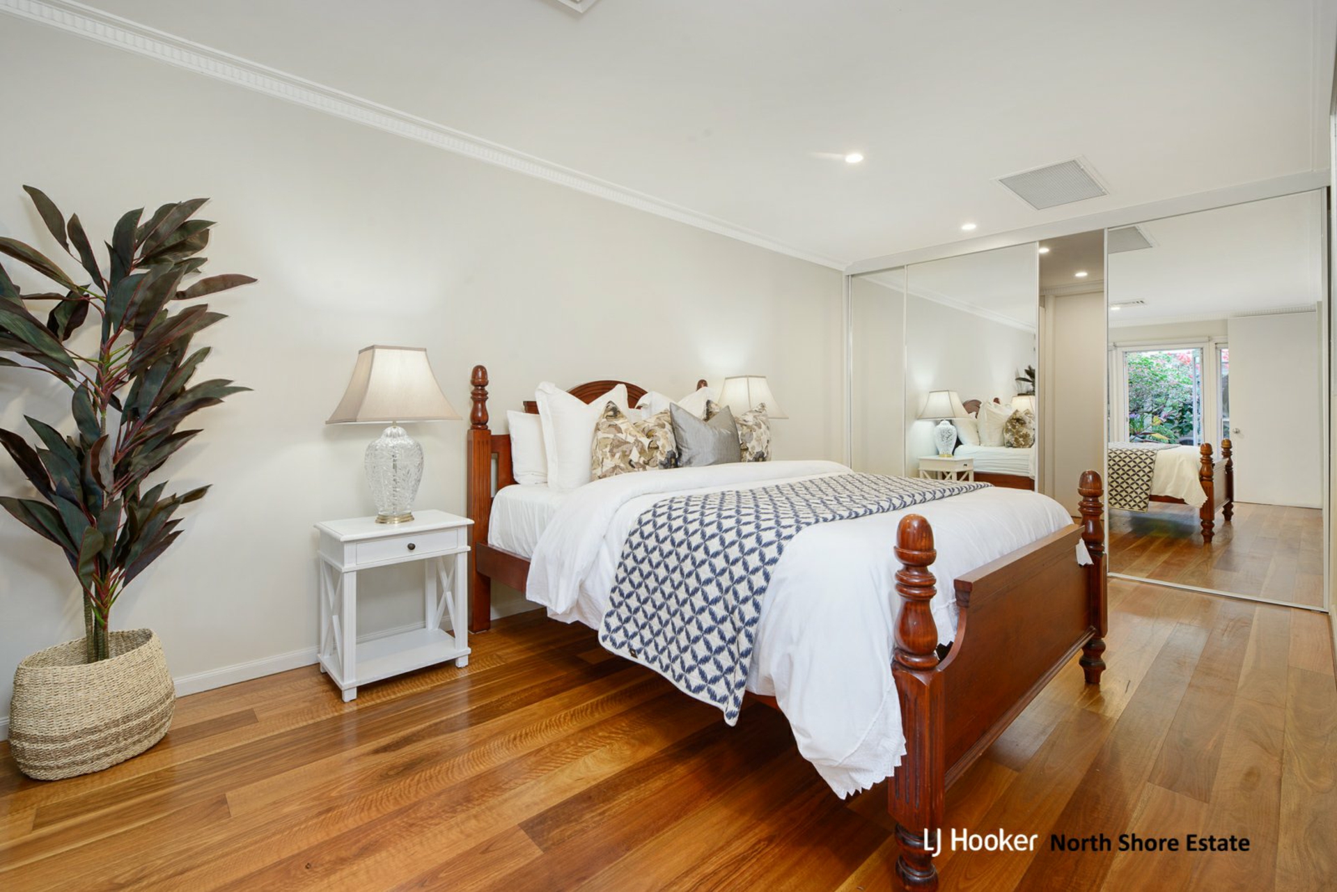 10 McIntosh Street — photo 9 of 11