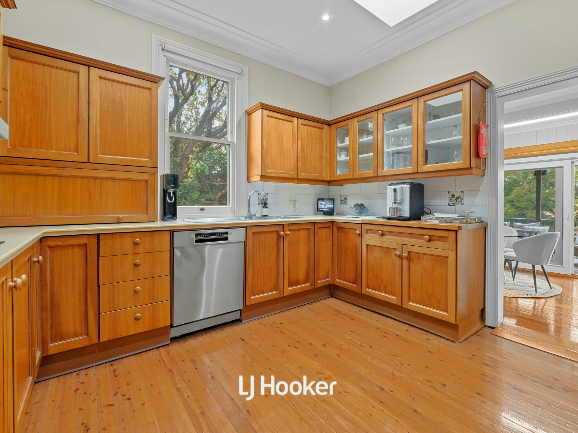 11 Park Avenue — photo 9 of 20