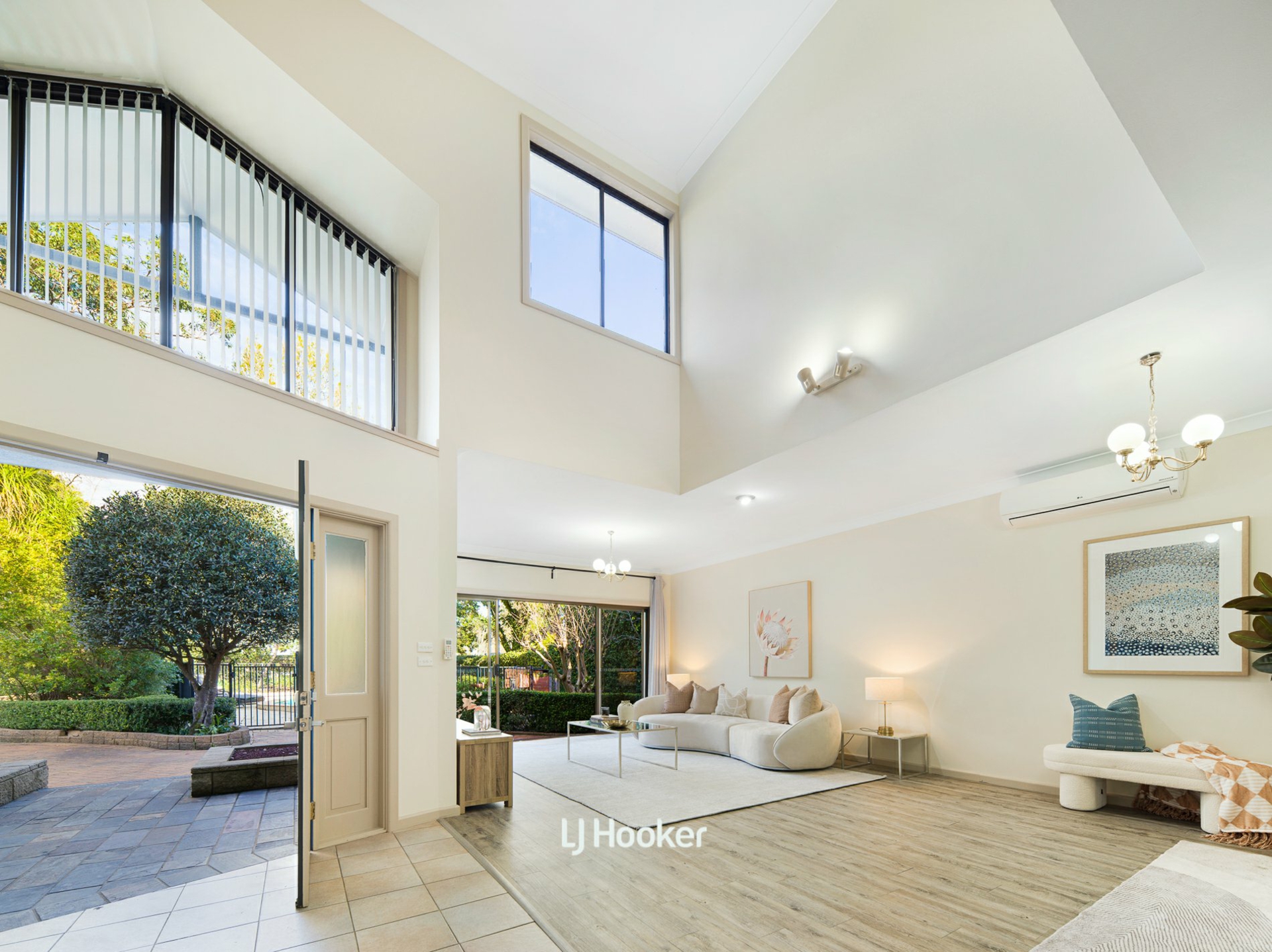 24A Ridge St — photo from LJ Hooker Gordon