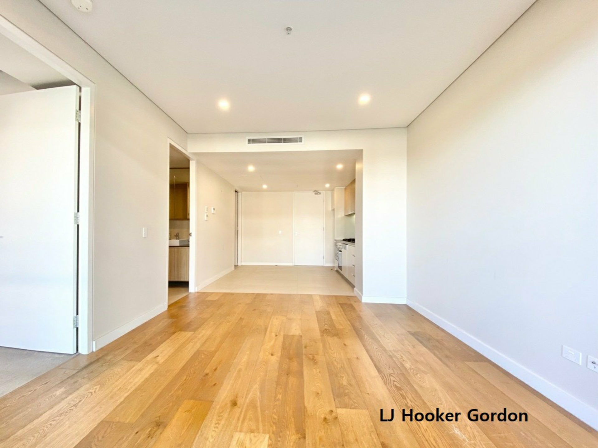 406/904 Pacific Highway — photo 11 of 13