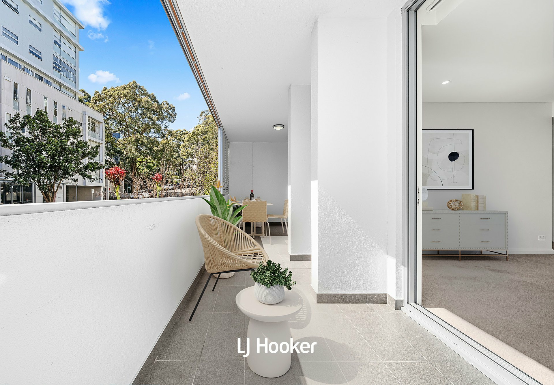 109/71 Ridge Street — photo from LJ Hooker Gordon