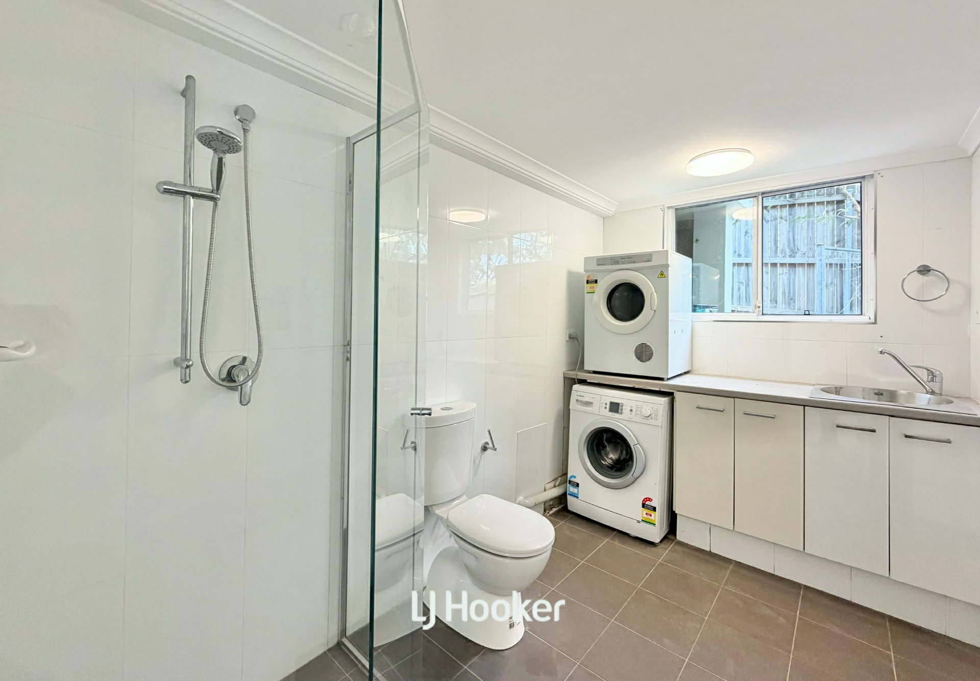 114A Spencer Road — photo 8 of 8