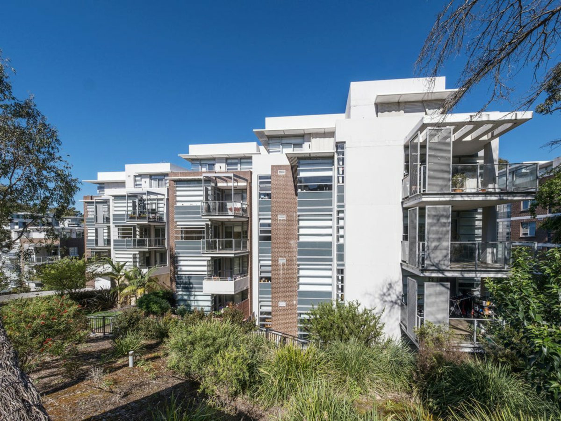 2/10 Drovers Way — photo 10 of 11