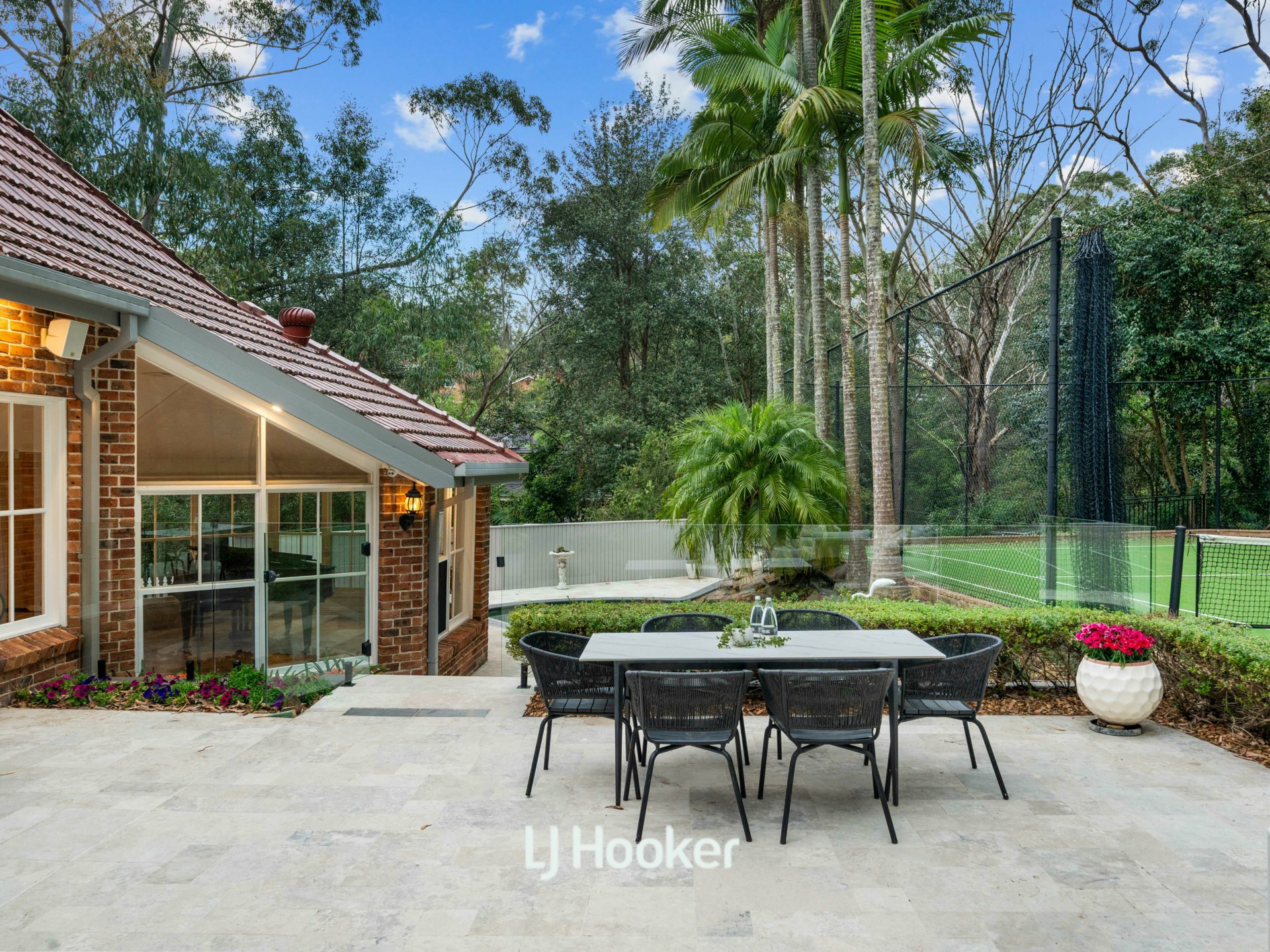 31 Vale Street — photo 8 of 19
