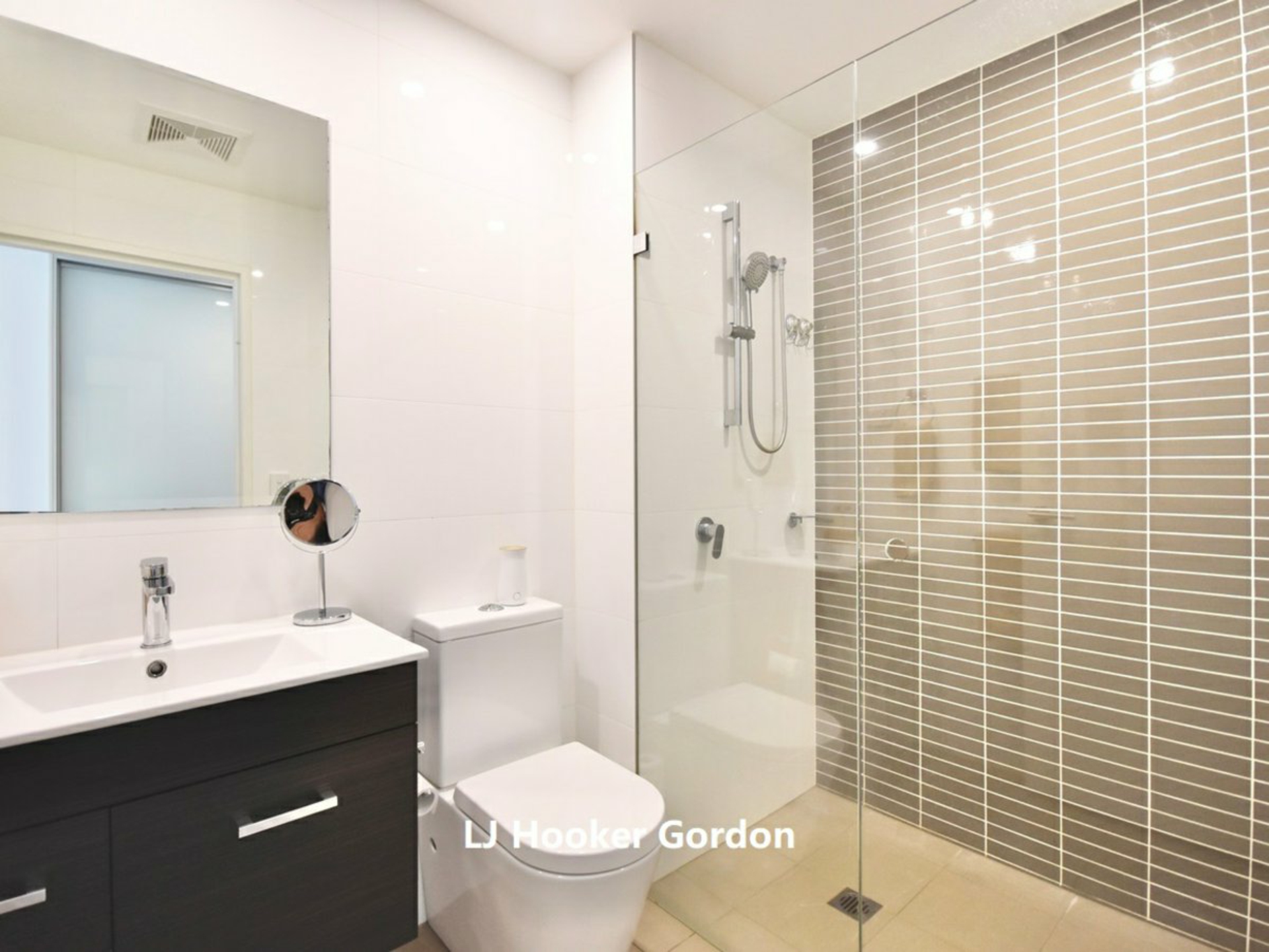 2405/177 Mona Vale Road — photo 15 of 17