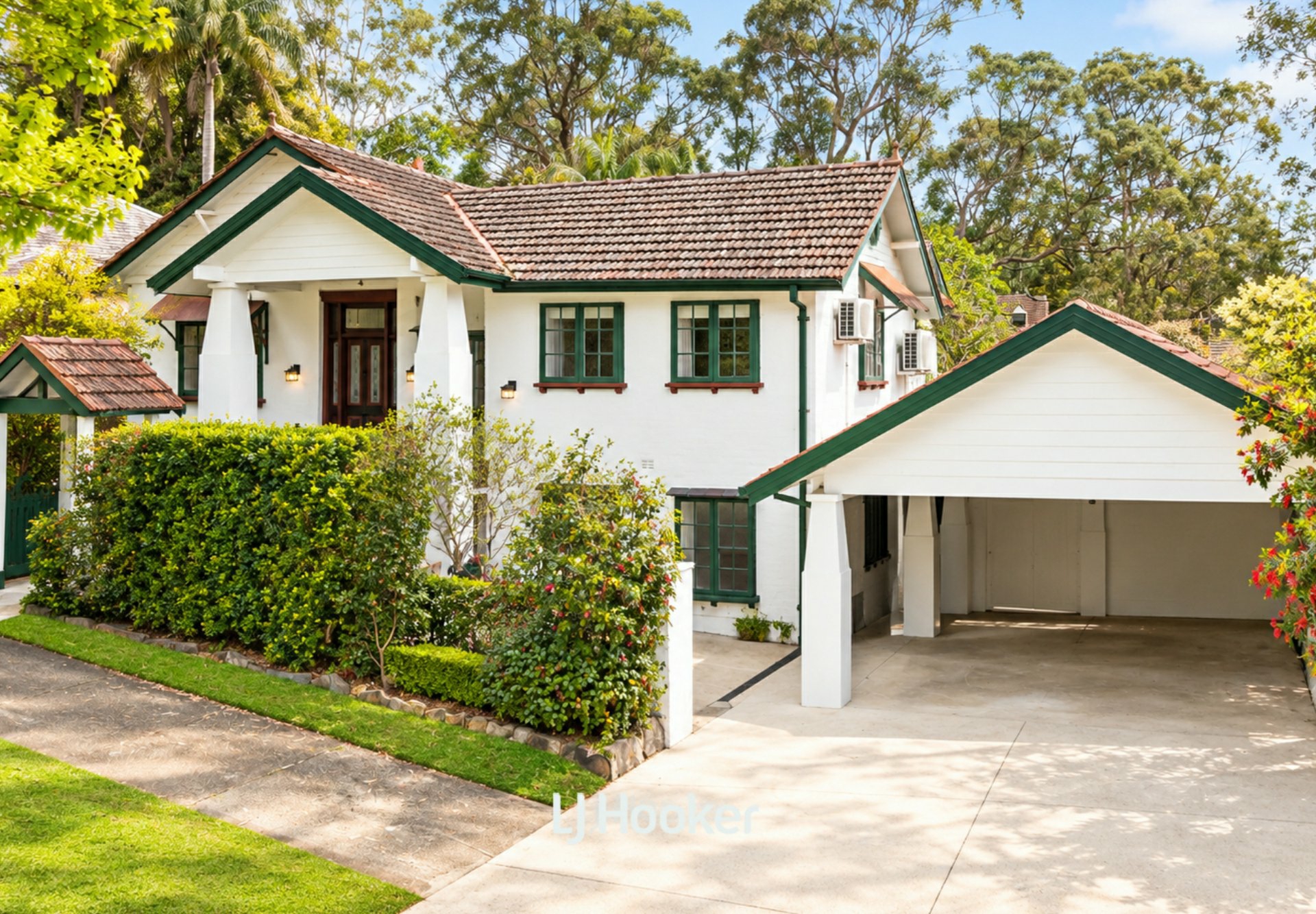 32 Rosedale Road — photo from LJ Hooker Gordon
