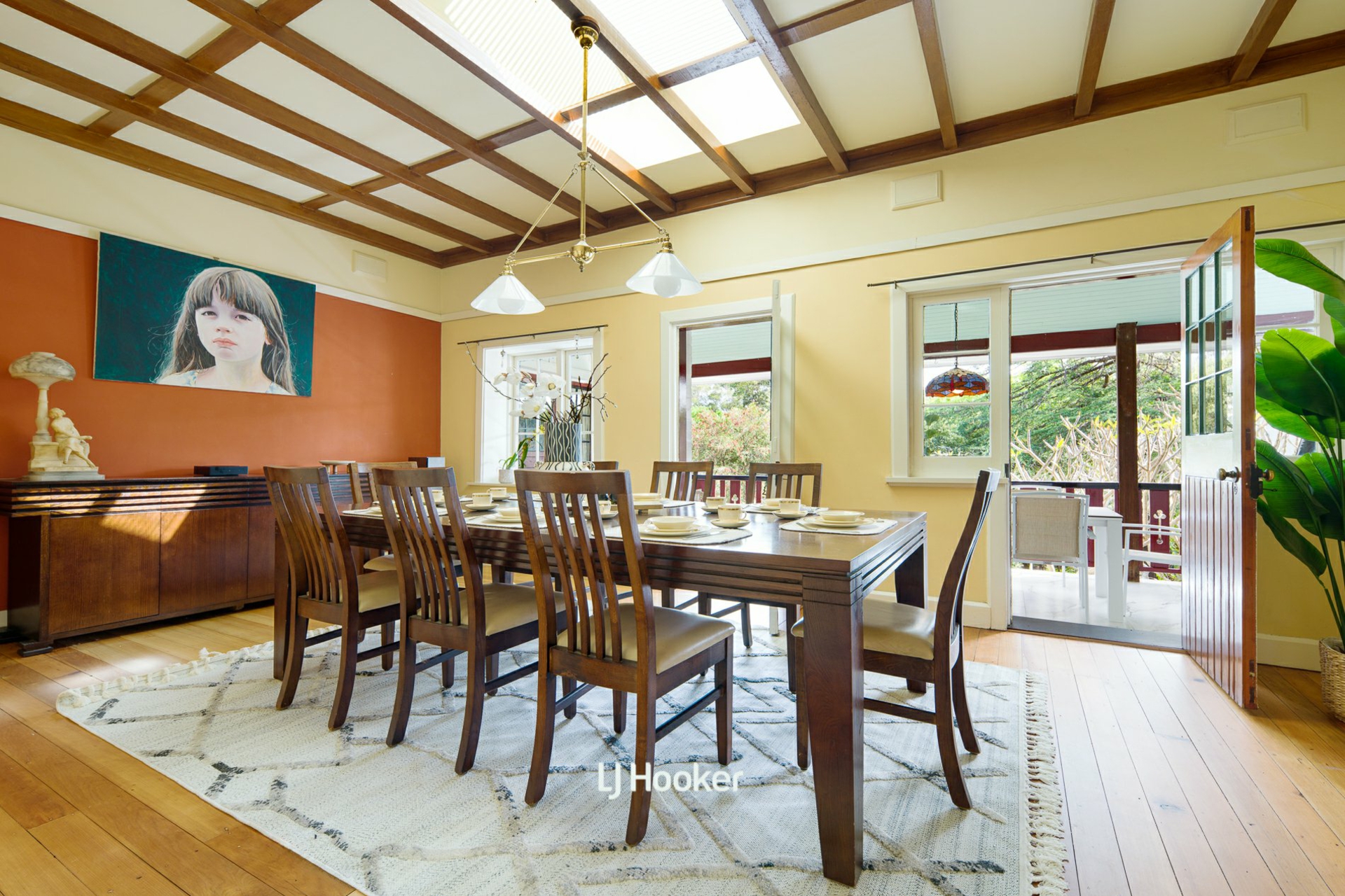 32 Rosedale Road — photo 3 of 3