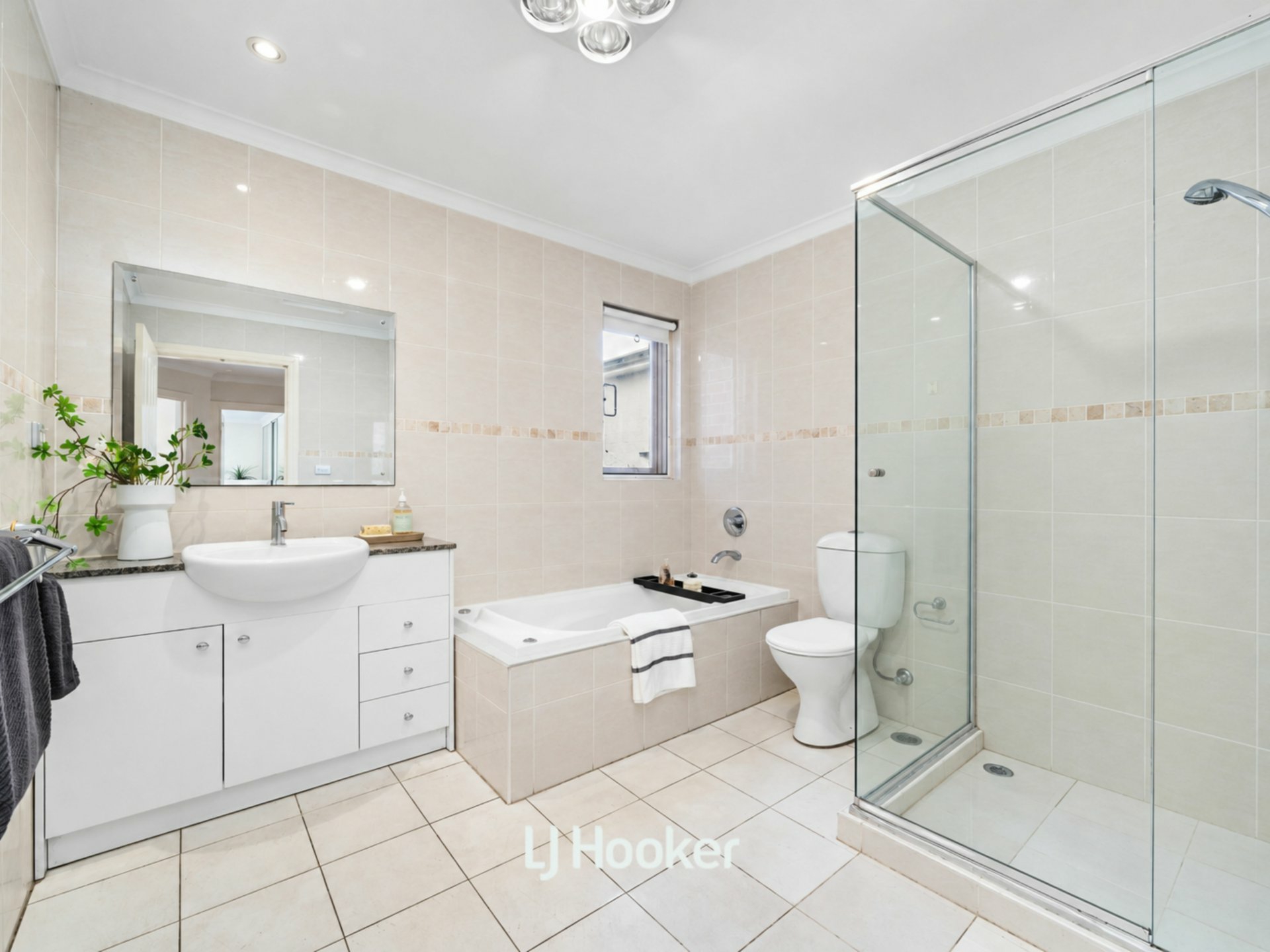 14A Koola Avenue — photo 8 of 11