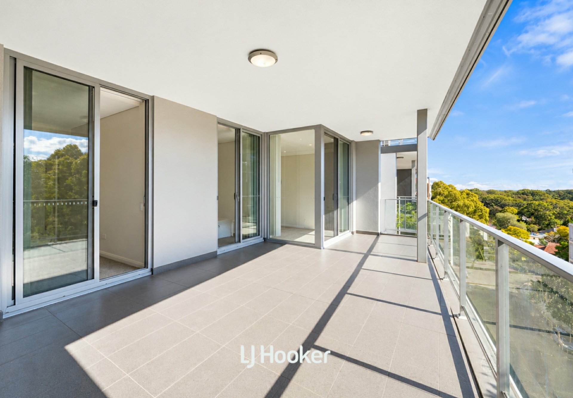 503/3 Fitzsimons Lane — photo from LJ Hooker Gordon