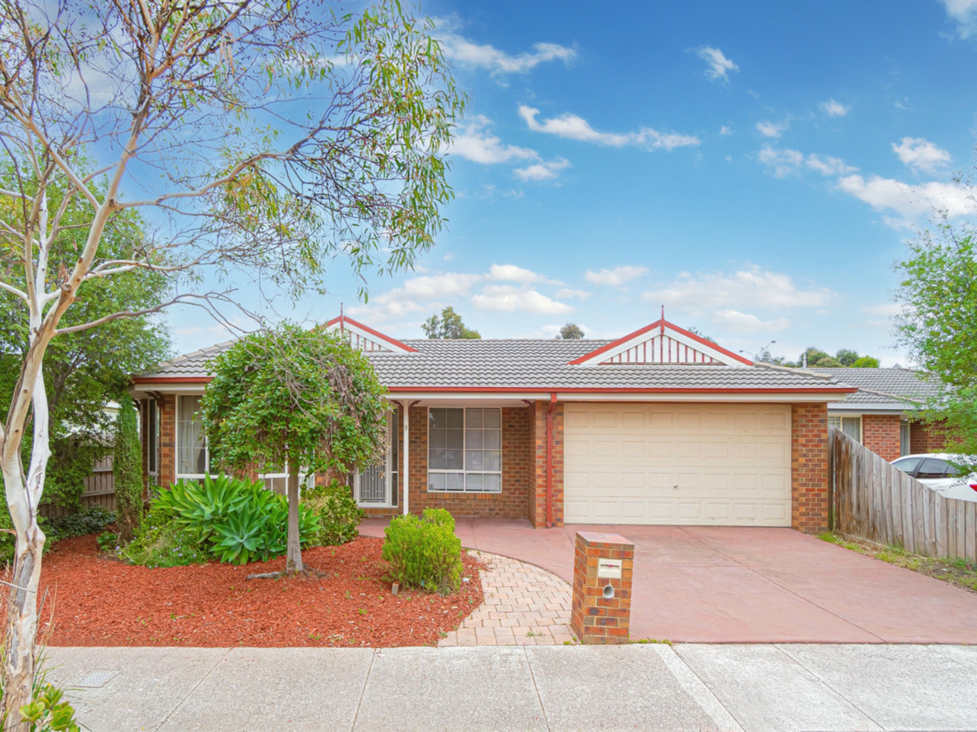 9 Lachlan Crescent, Roxburgh Park