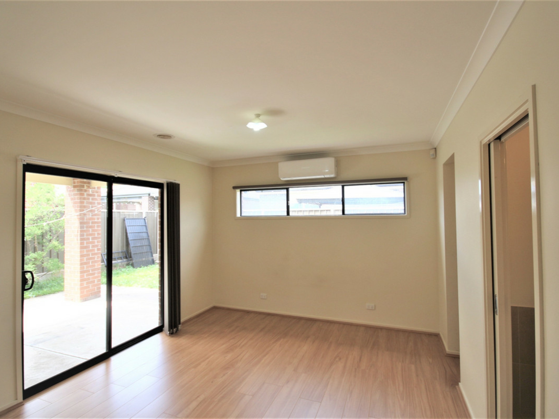 33 Clarendon Avenue, CRAIGIEBURN