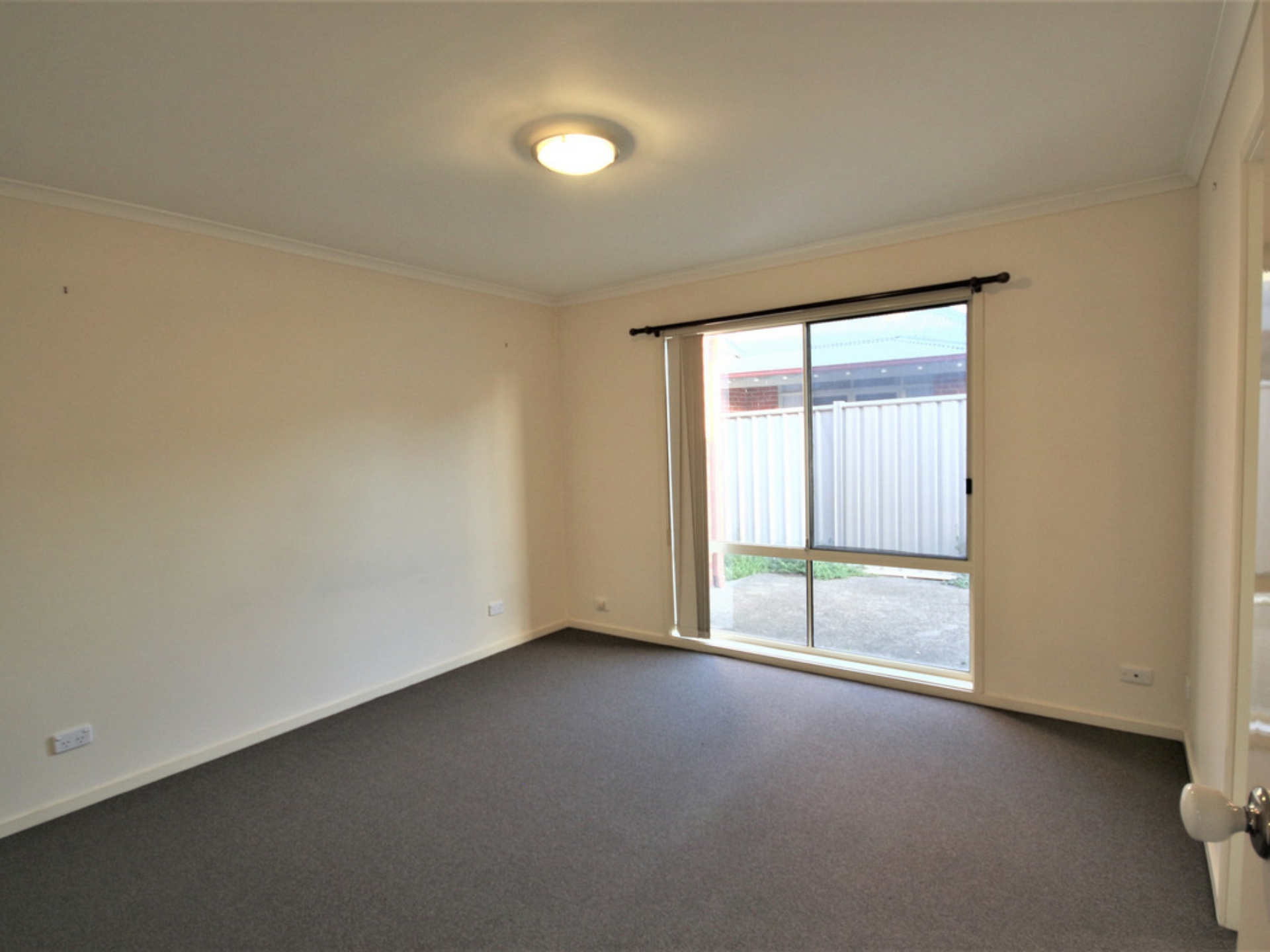 4 Waterbury Turn, CRAIGIEBURN