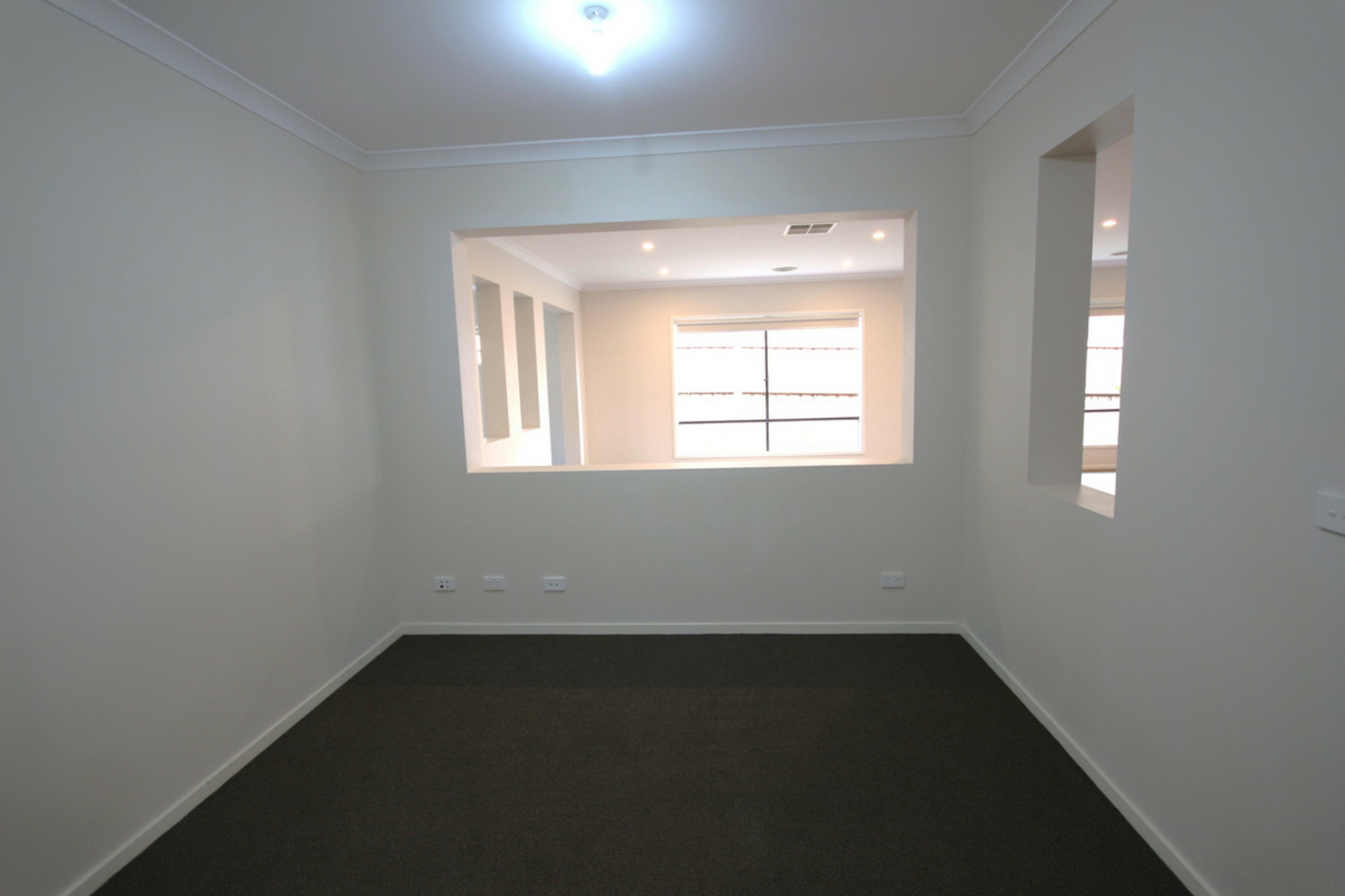 45 Welland Drive, MICKLEHAM