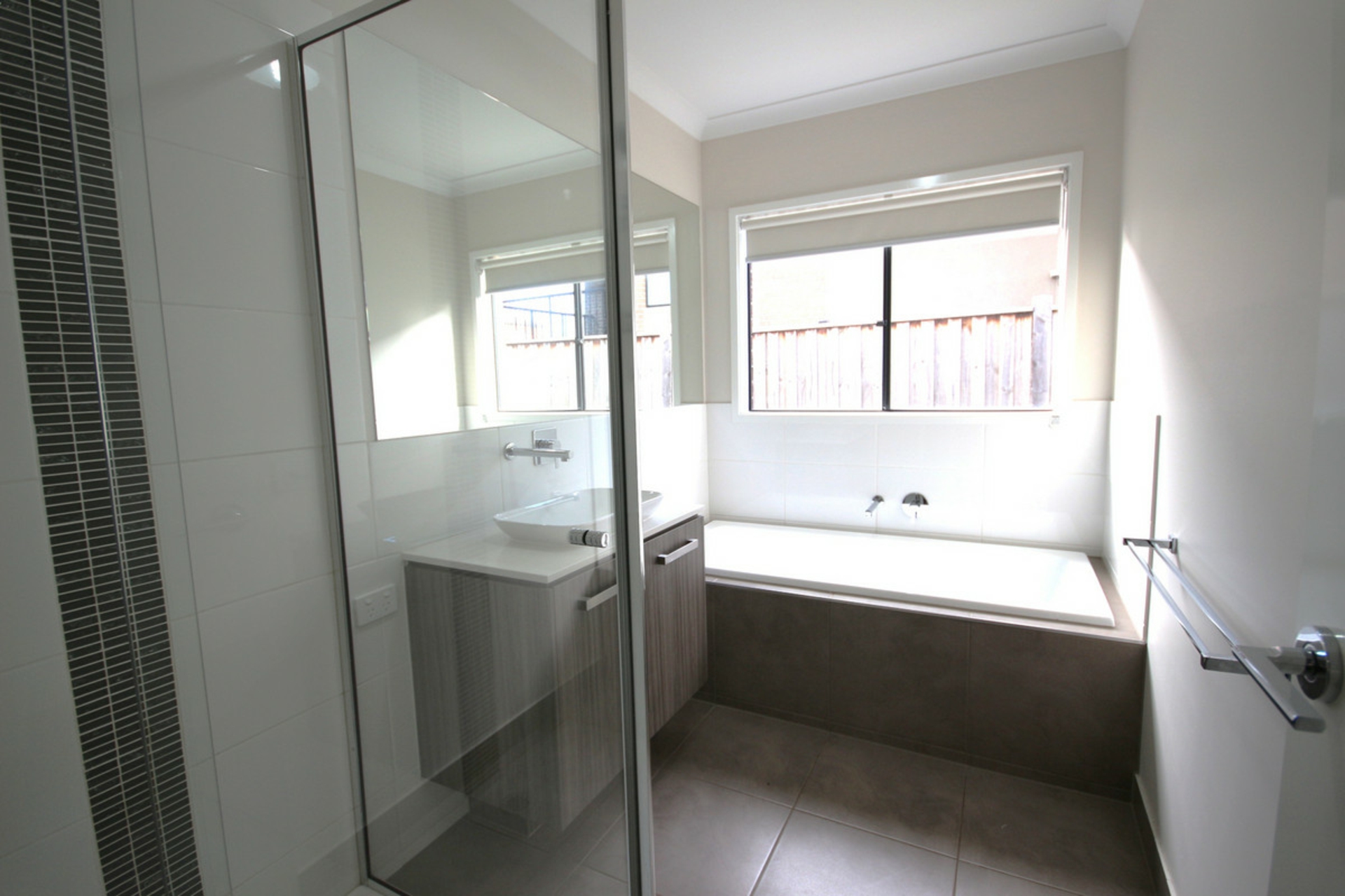 45 Welland Drive, MICKLEHAM
