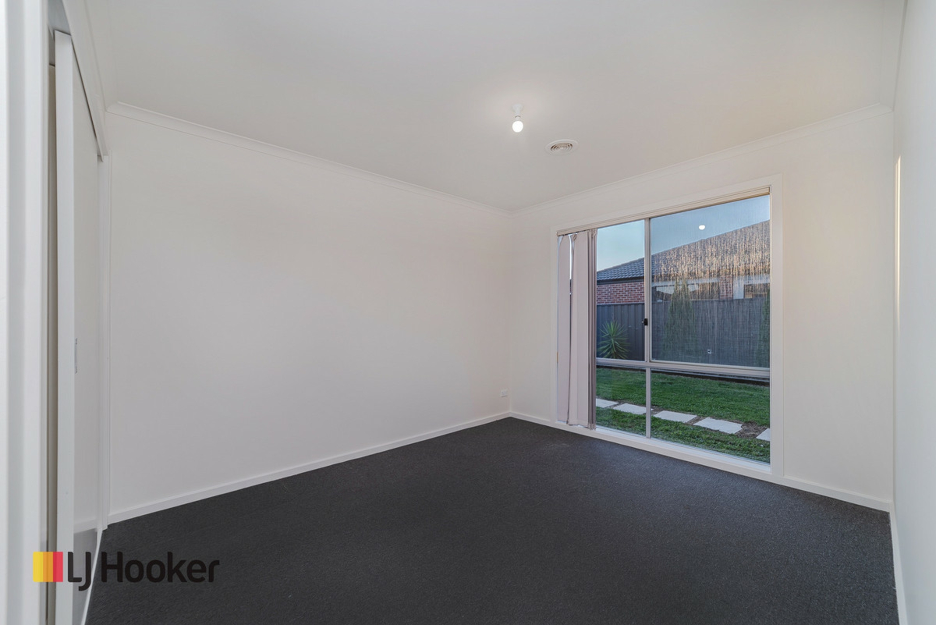 2 Korab Place, ROXBURGH PARK