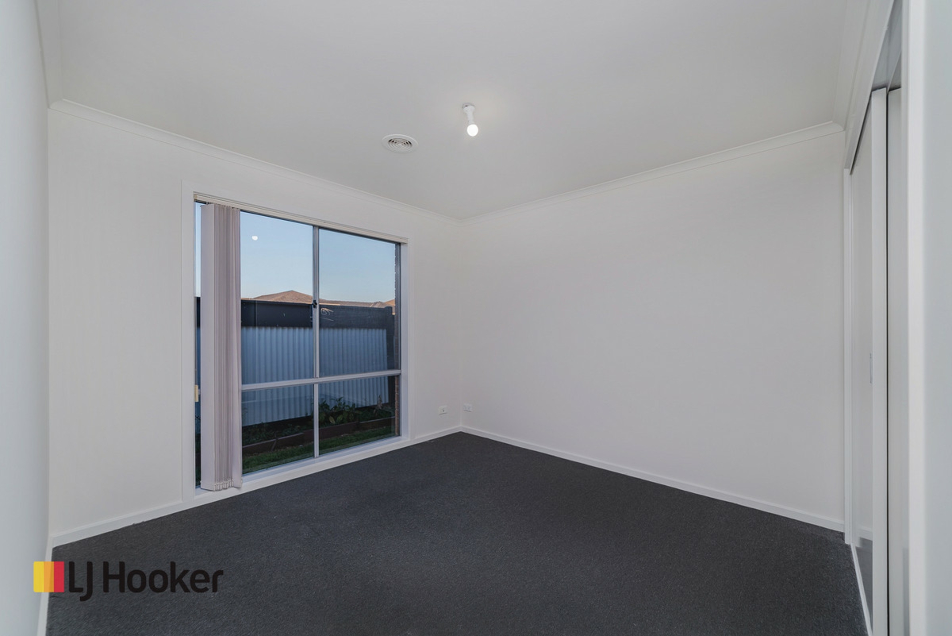 2 Korab Place, ROXBURGH PARK