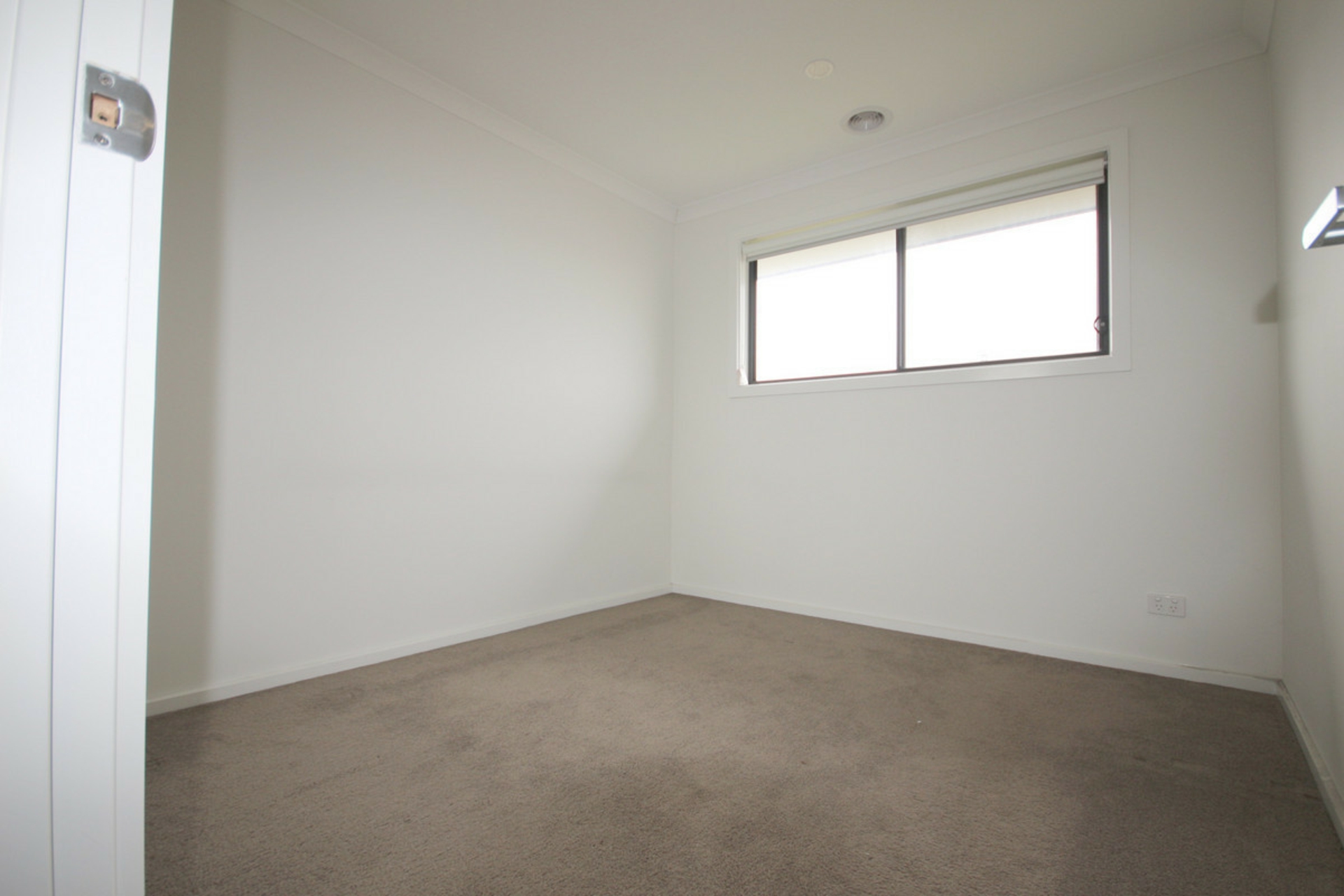 13 Lavinia Street, GREENVALE