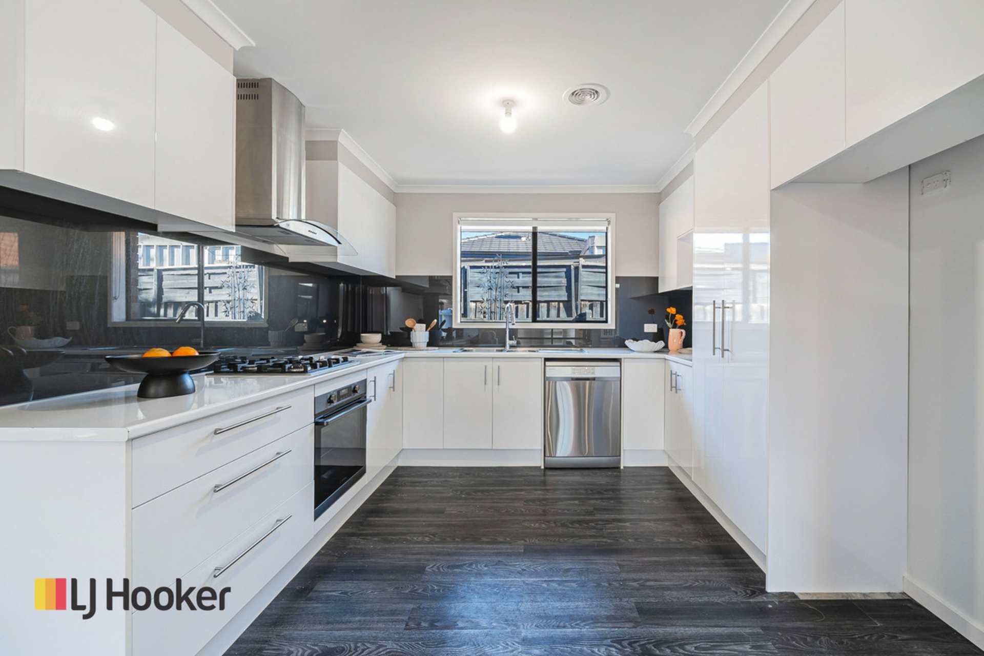 6 Gillingham Crescent, CRAIGIEBURN