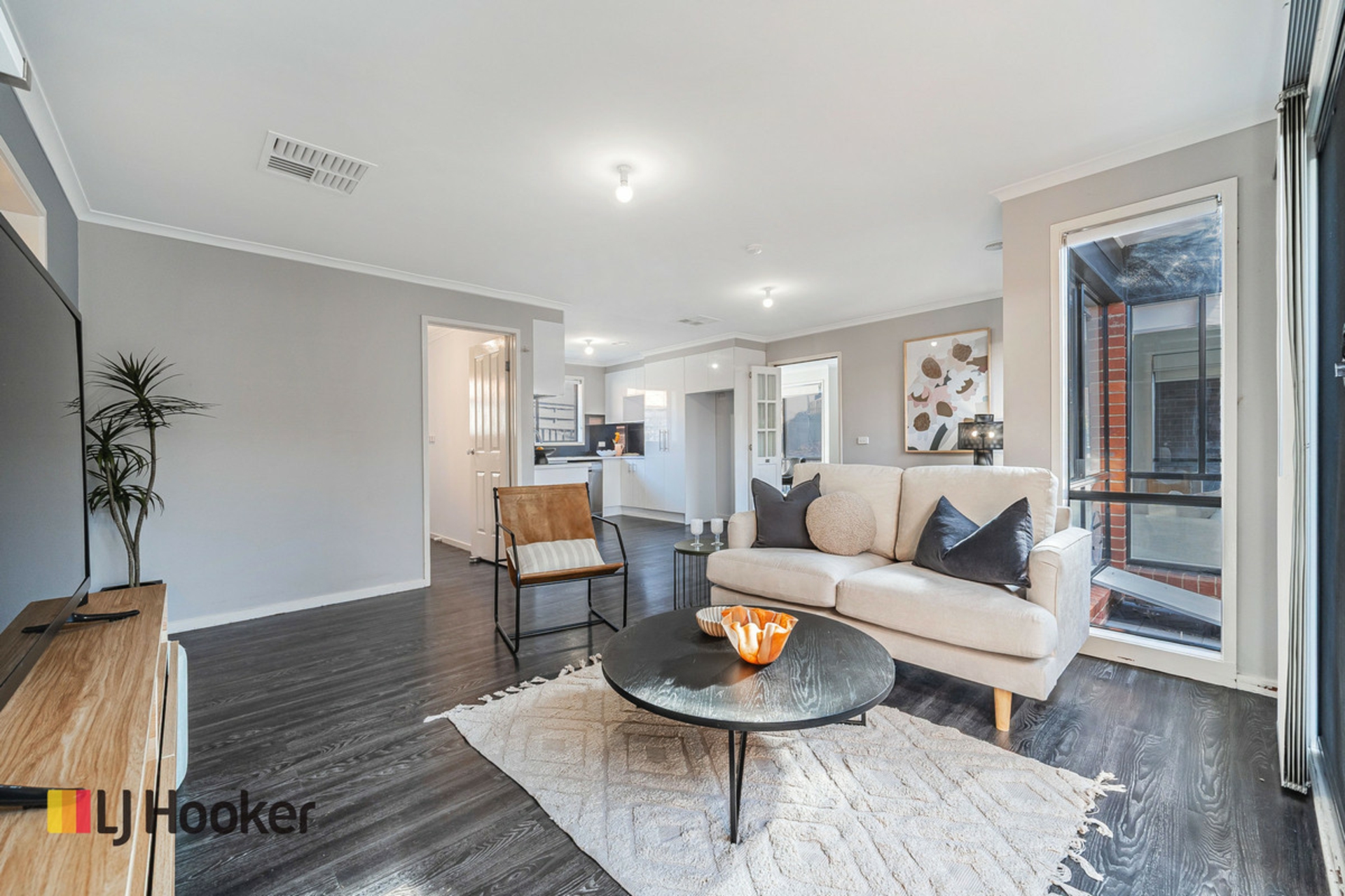 6 Gillingham Crescent, CRAIGIEBURN