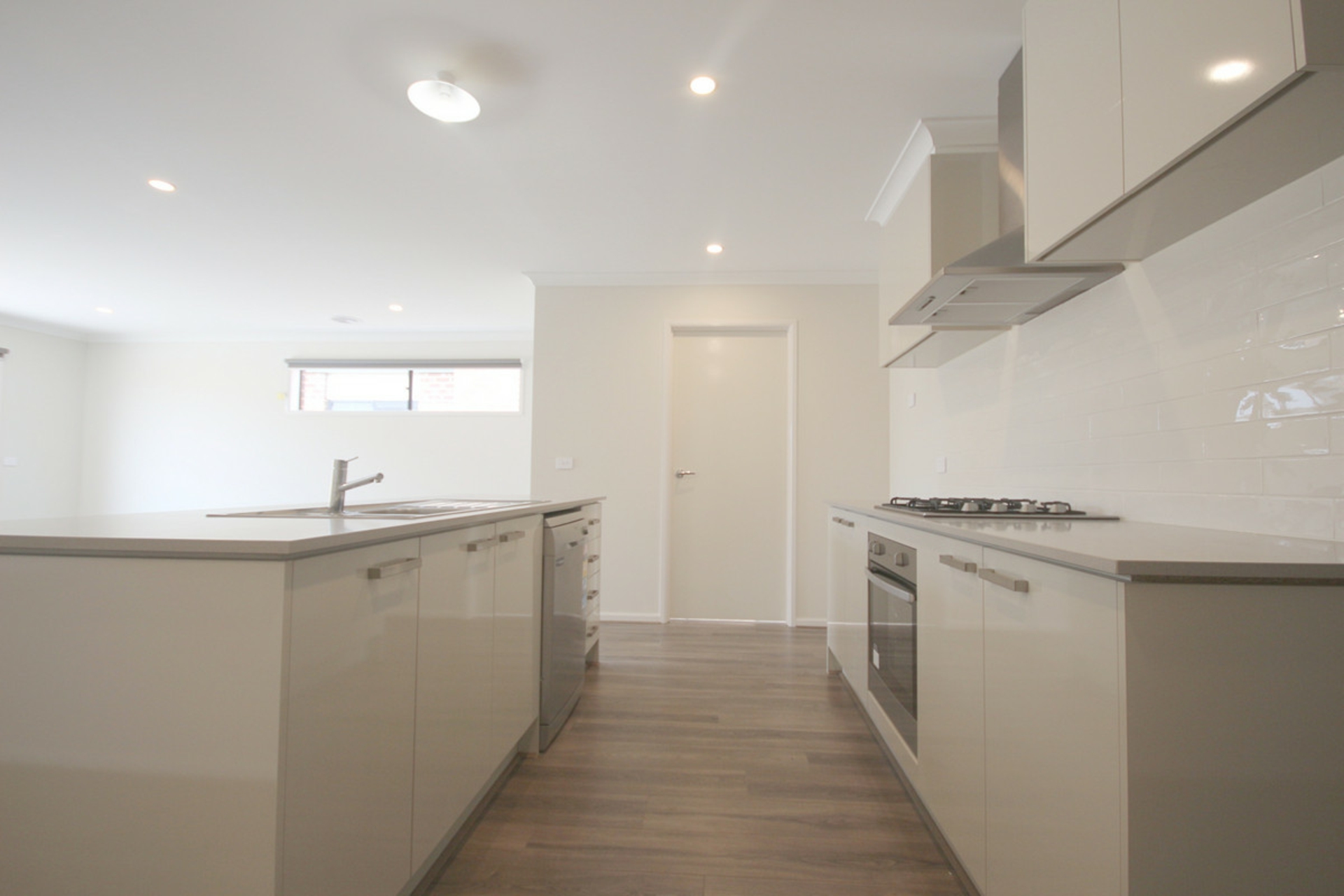 12 Tooronga Drive, MICKLEHAM