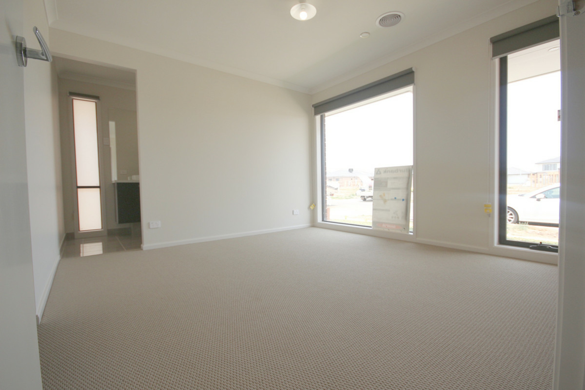 12 Tooronga Drive, MICKLEHAM