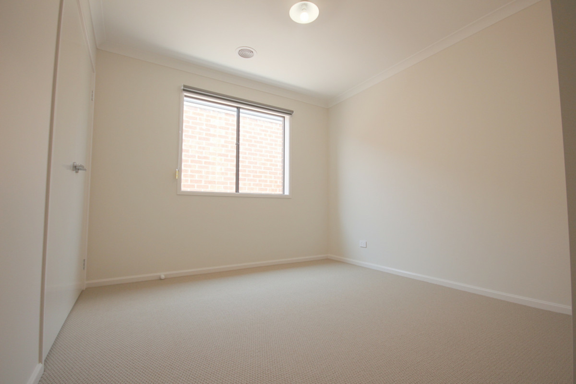 12 Tooronga Drive, MICKLEHAM