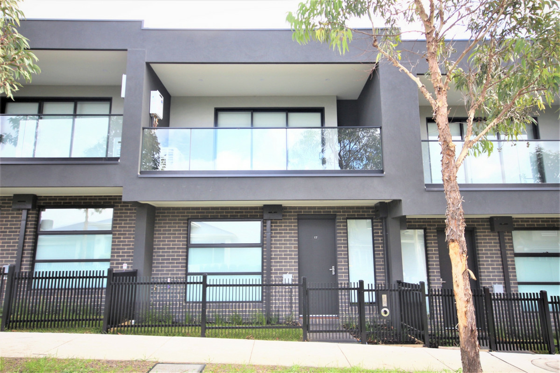 17 Tribute Road — photo from LJ Hooker Craigieburn