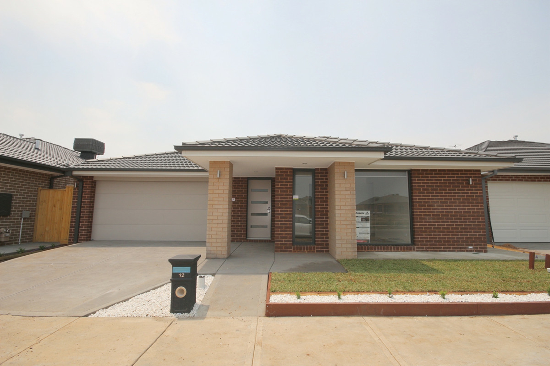 12 Tooronga Drive — photo from LJ Hooker Craigieburn