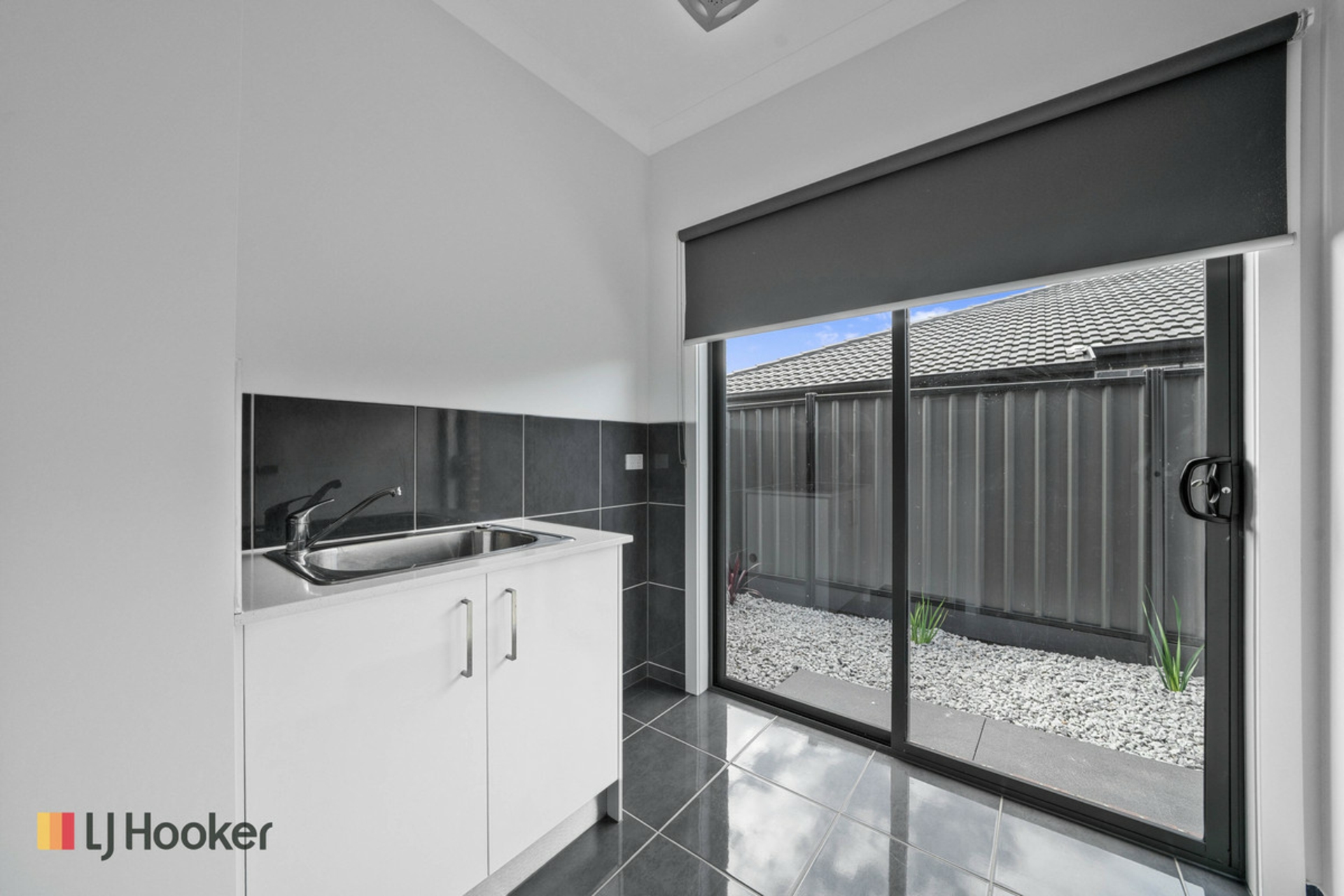 23 Plumbago Street — photo 11 of 16
