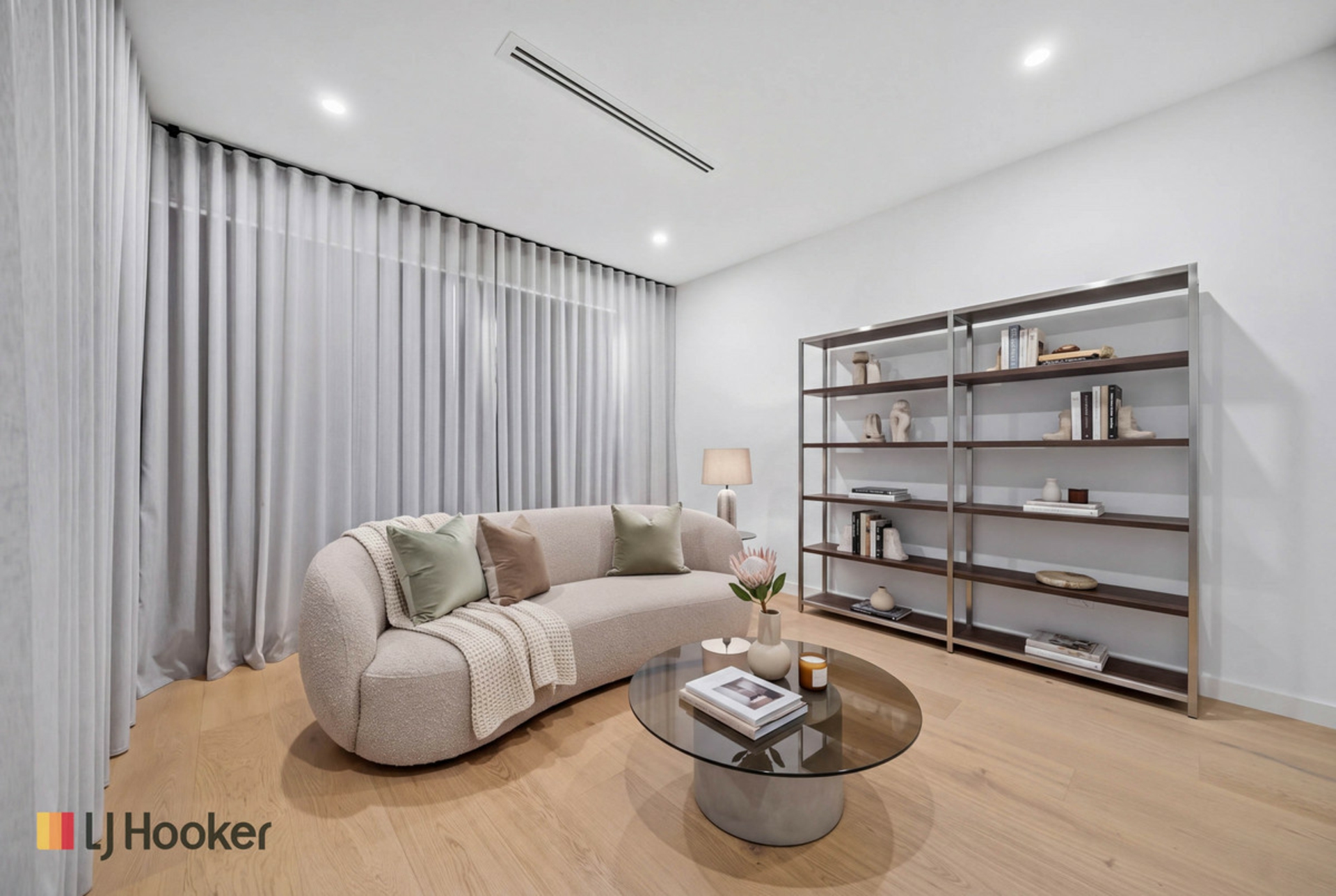 21 Riverglen Drive — photo 13 of 29