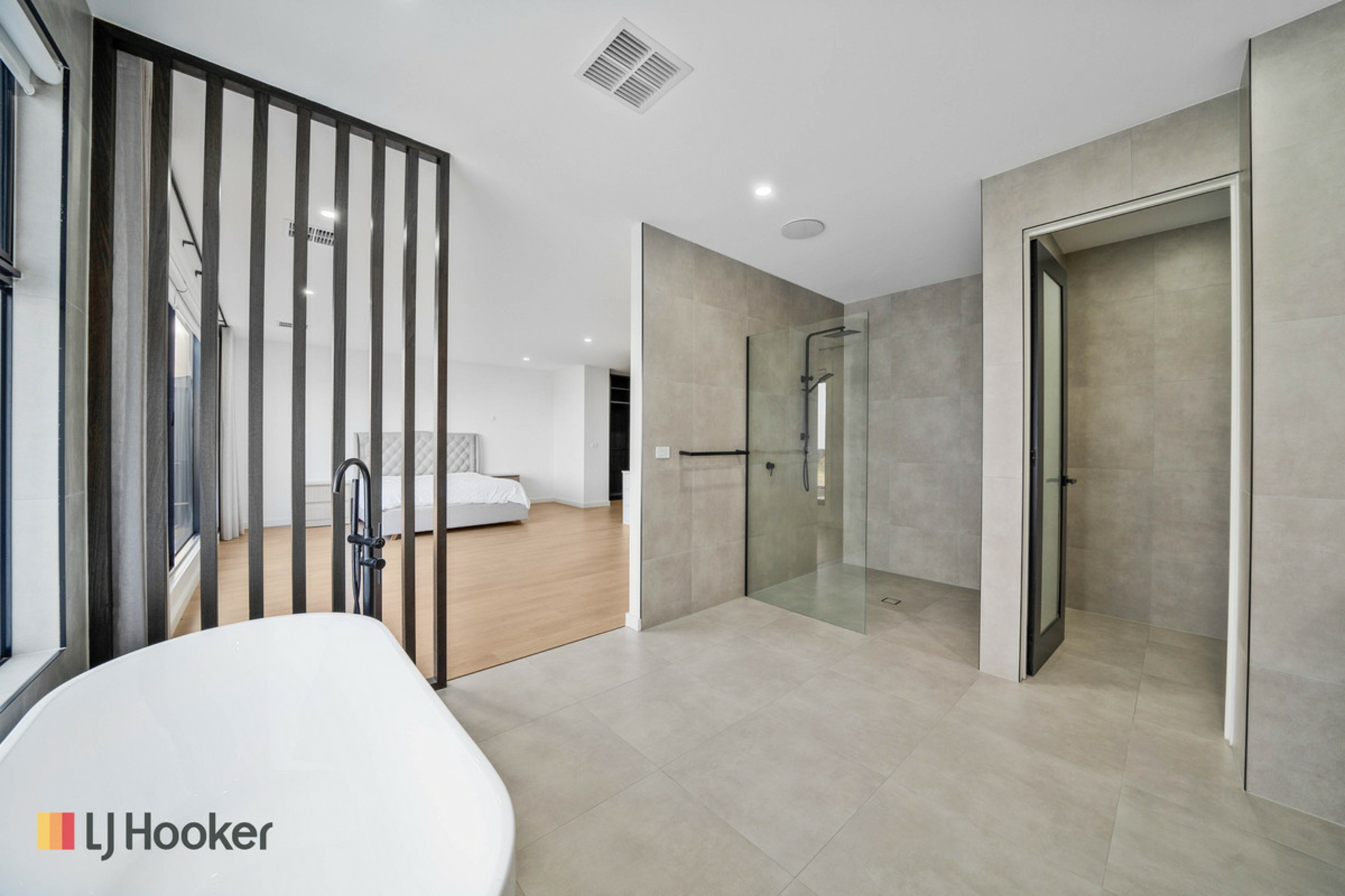 21 Riverglen Drive — photo 18 of 29