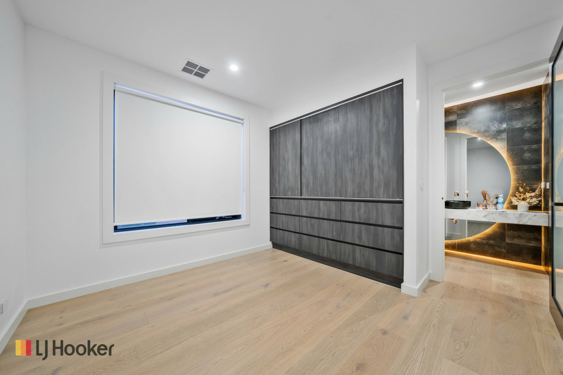 21 Riverglen Drive — photo 19 of 29