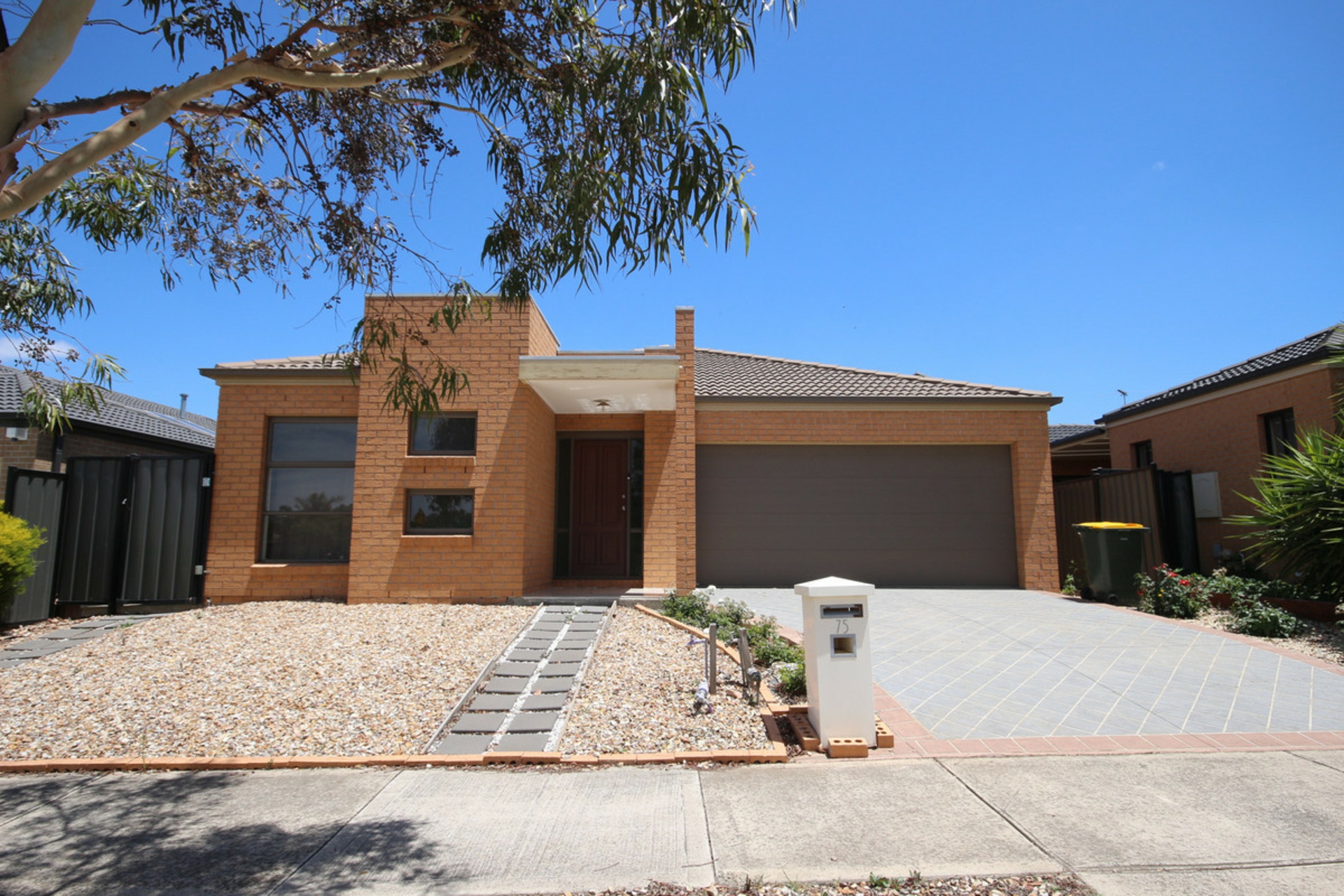 75 Newbury Boulevard — photo from LJ Hooker Craigieburn
