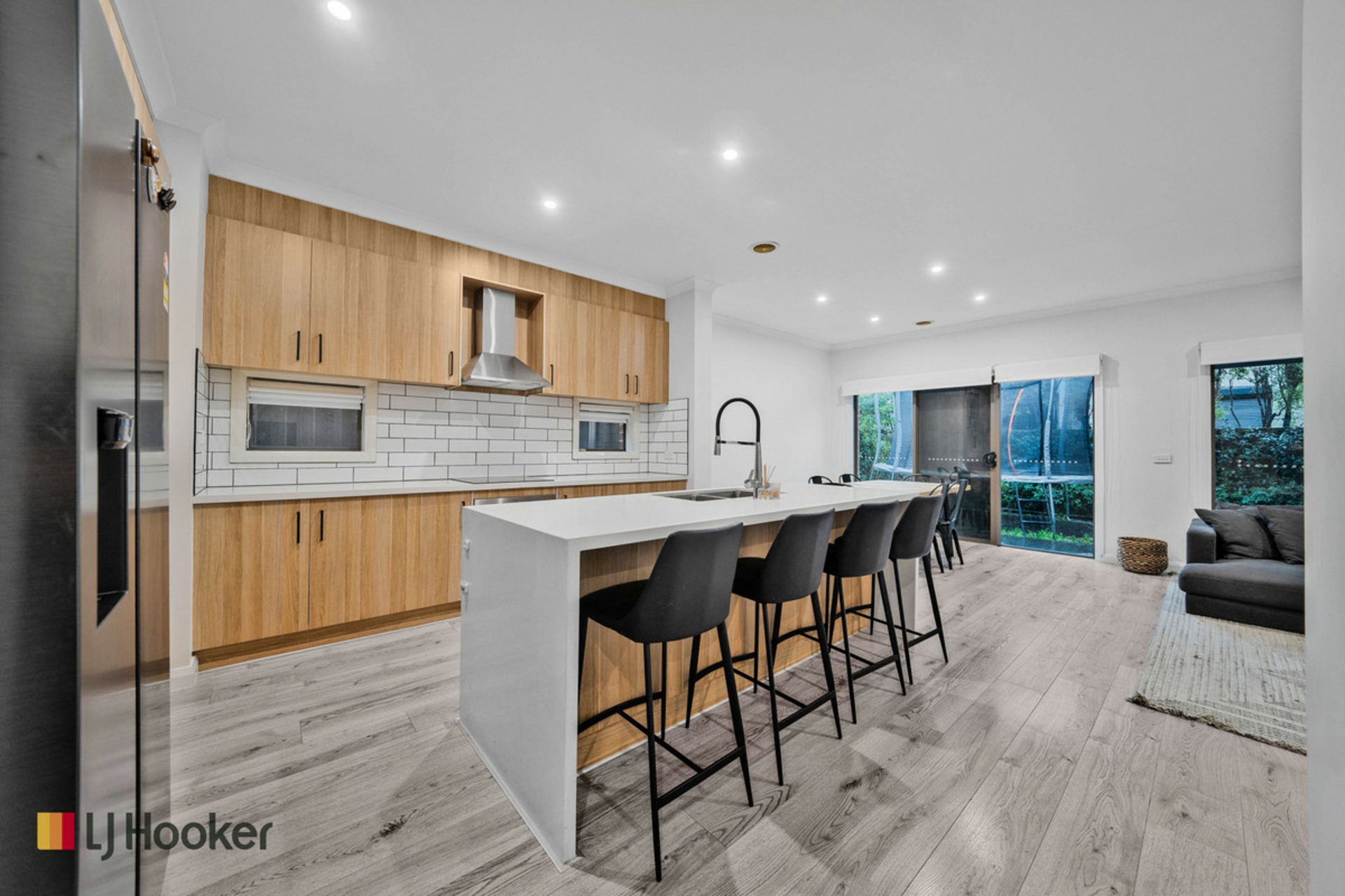 7 Cavell Drive — photo 2 of 23