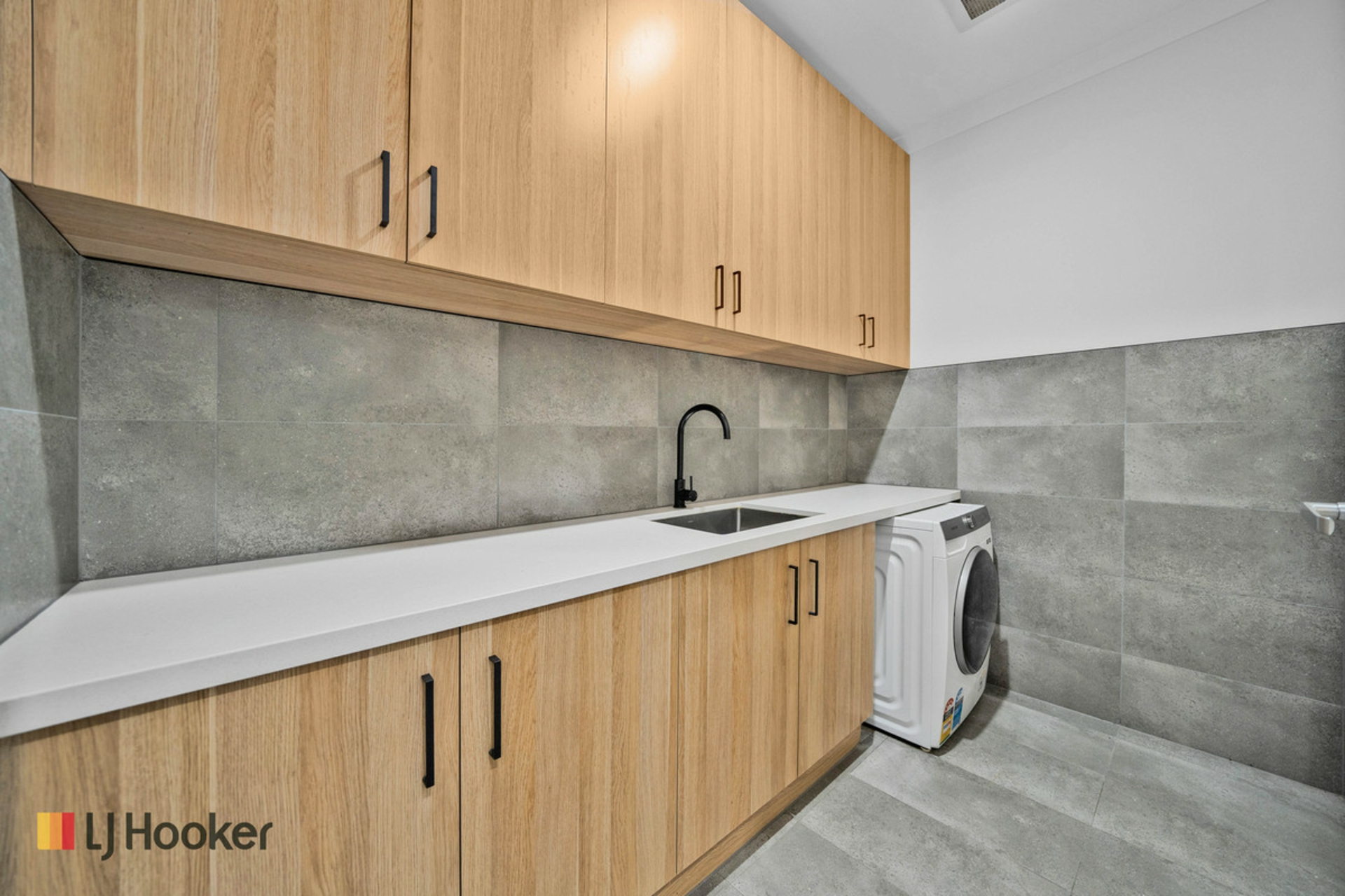 7 Cavell Drive — photo 14 of 23