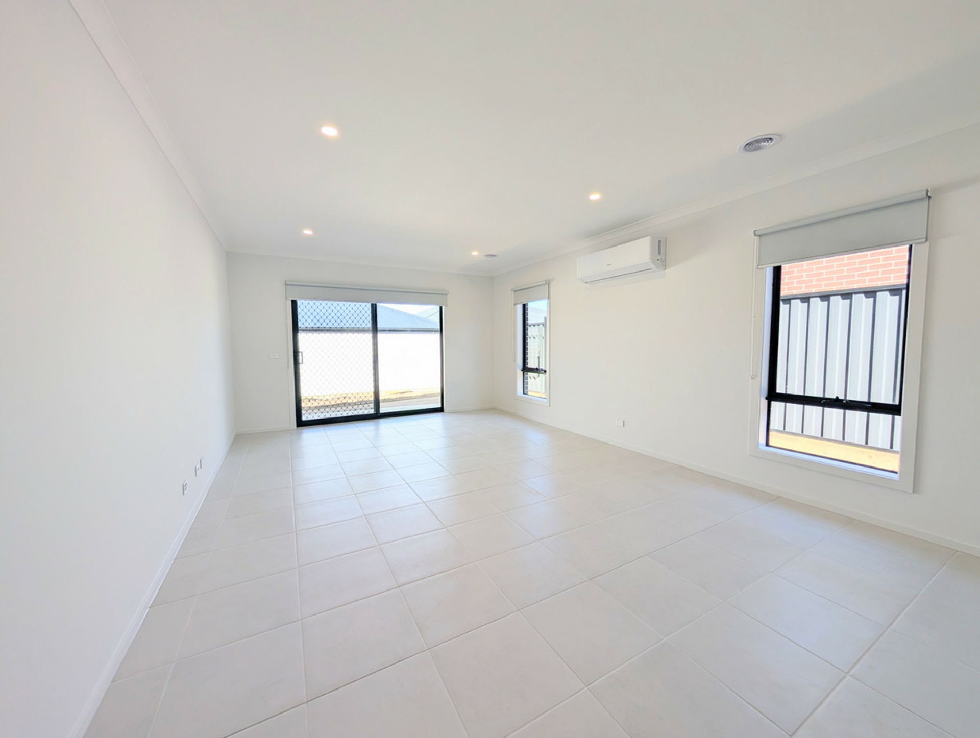 3 Ayudha Street — photo 4 of 12