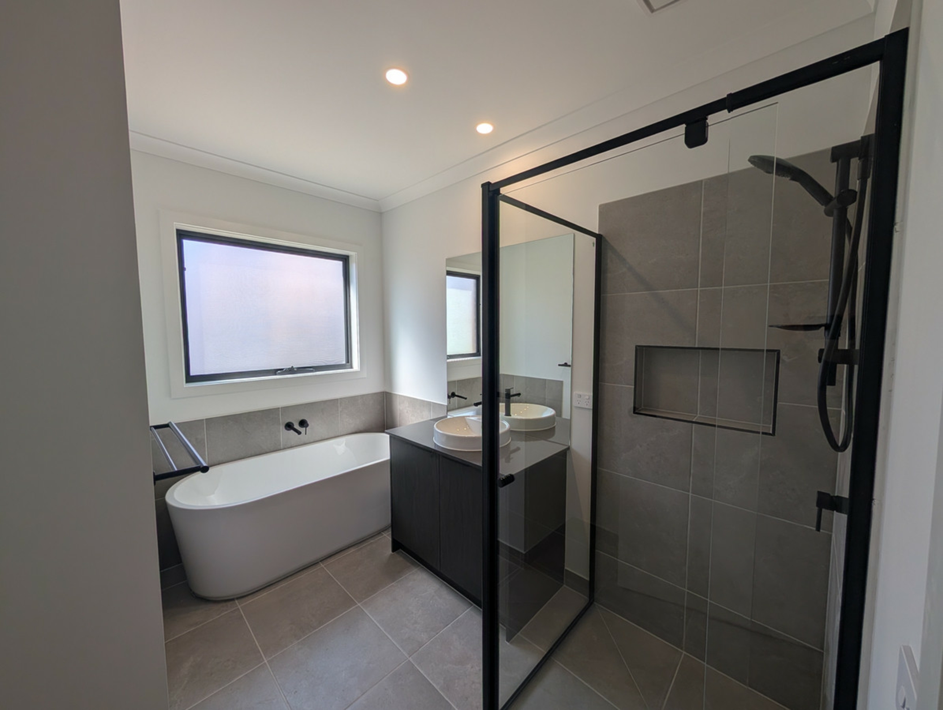 3 Ayudha Street — photo 10 of 12