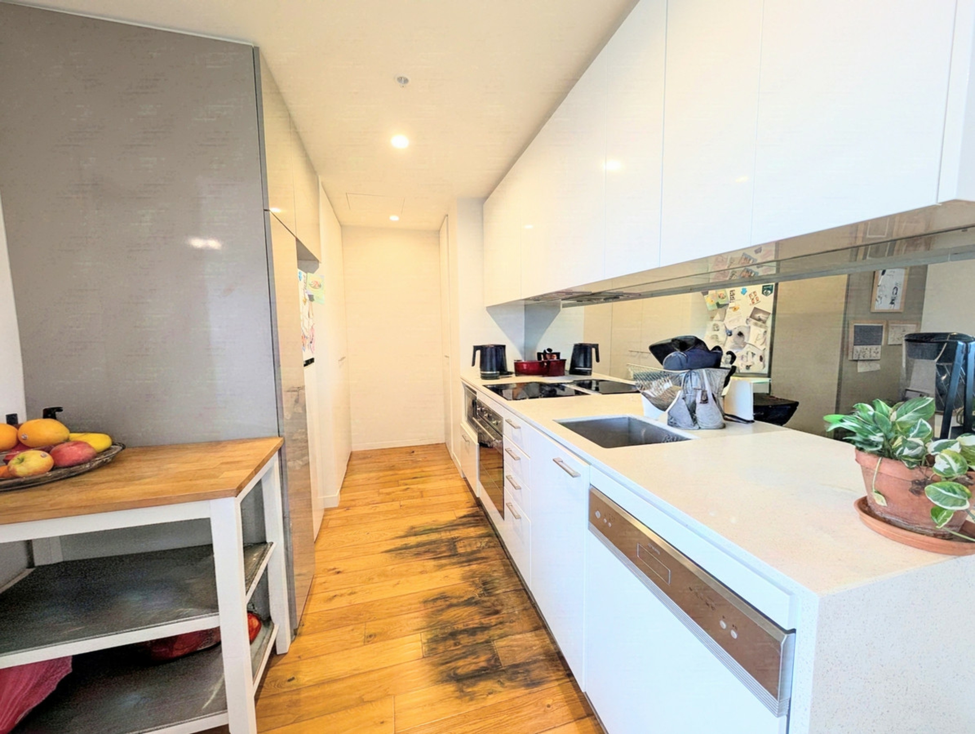 1409/182 Edward Street — photo 3 of 11