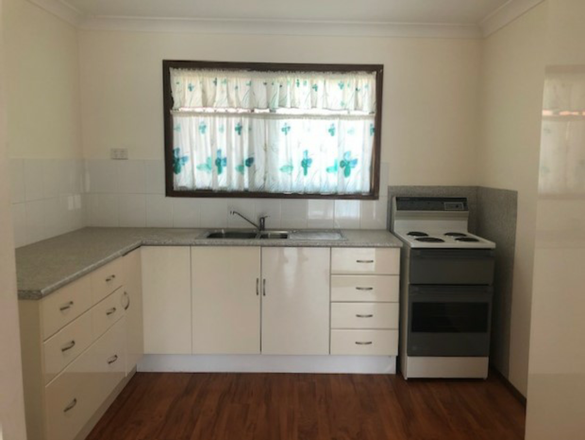 4/13 Serrata Lane Fishermans Reach NSW Property Details LJ Hooker