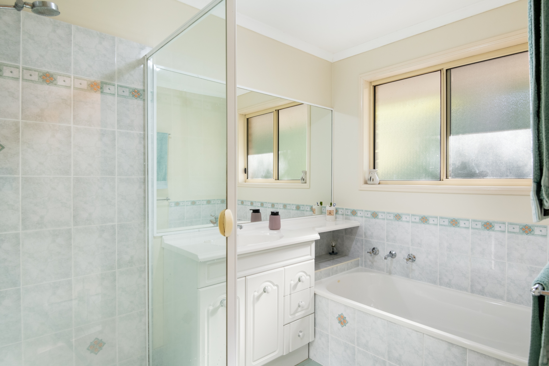 8 Gresham Drive Woolgoolga NSW Property Details LJ Hooker