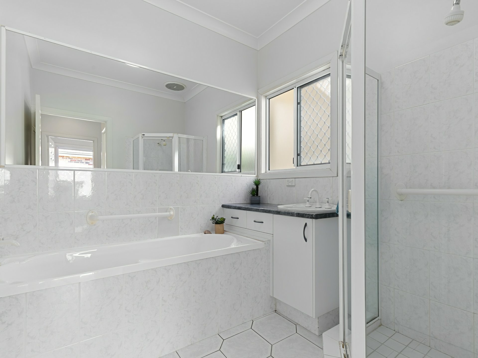 1/50 Pacific Drive, BANKSIA BEACH