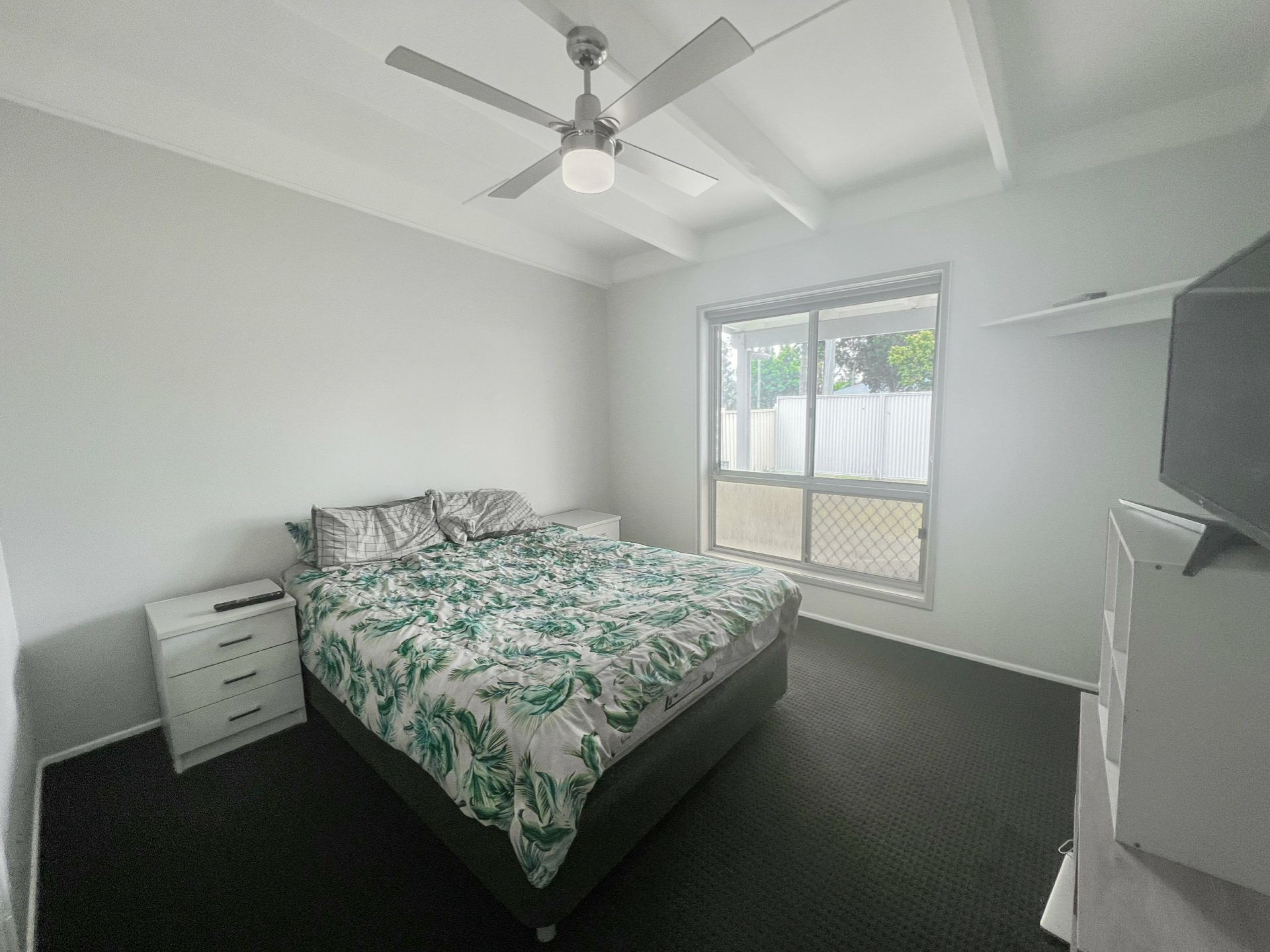 27 Avon Avenue, BANKSIA BEACH