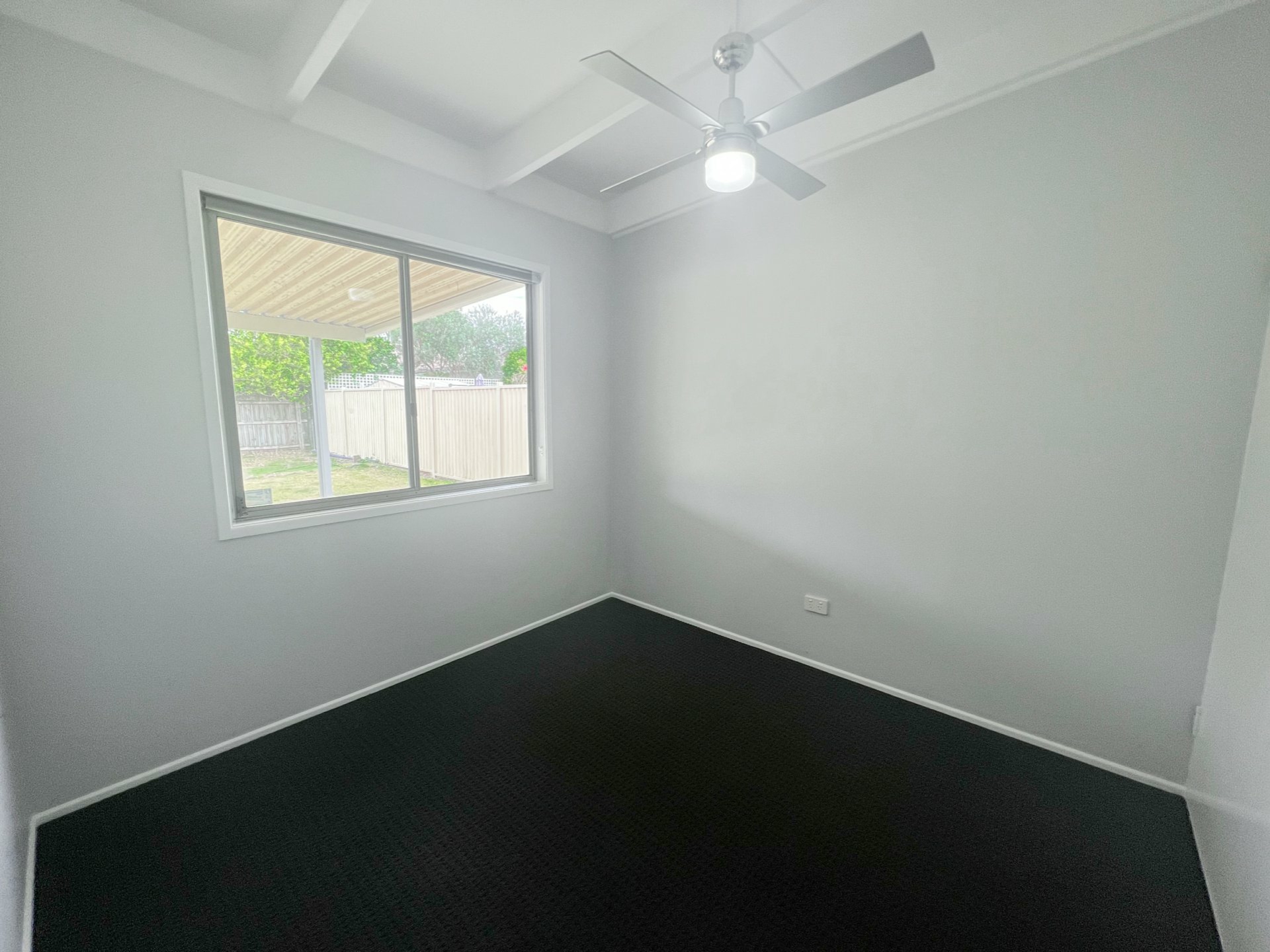 27 Avon Avenue, BANKSIA BEACH