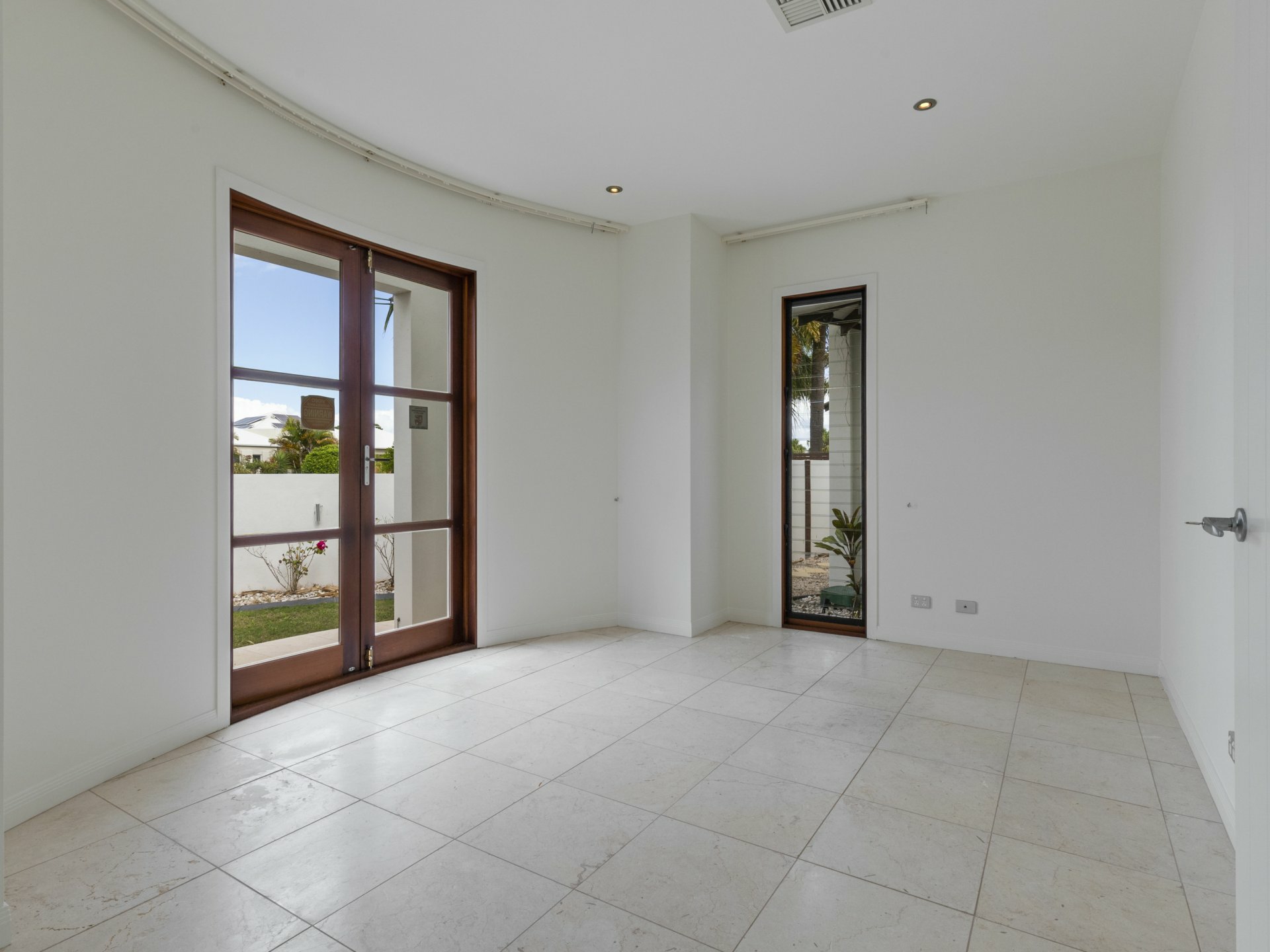 121 Marina Boulevard, BANKSIA BEACH