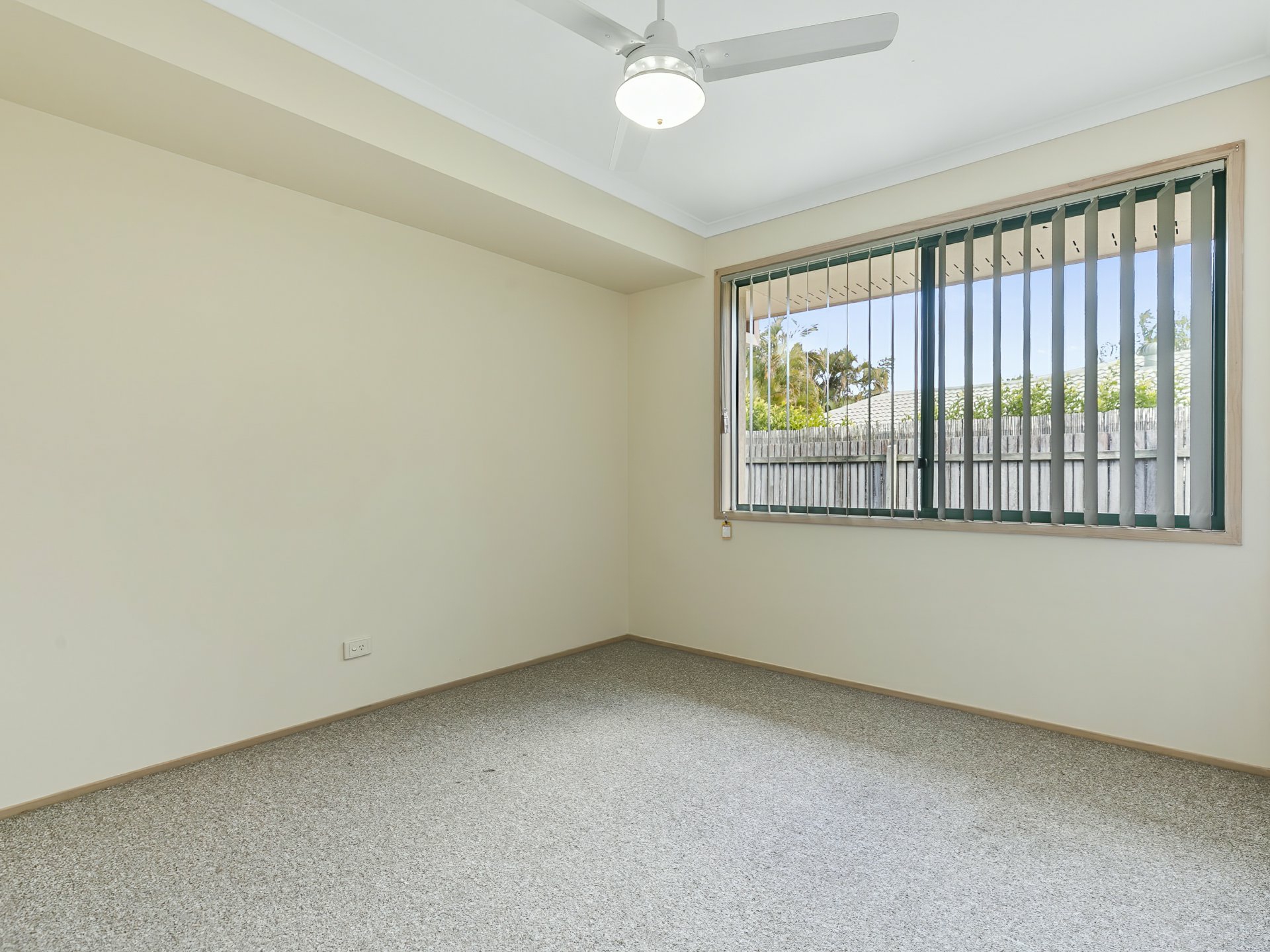 52 Topsail Circuit Banksia Beach QLD Property Details LJ Hooker
